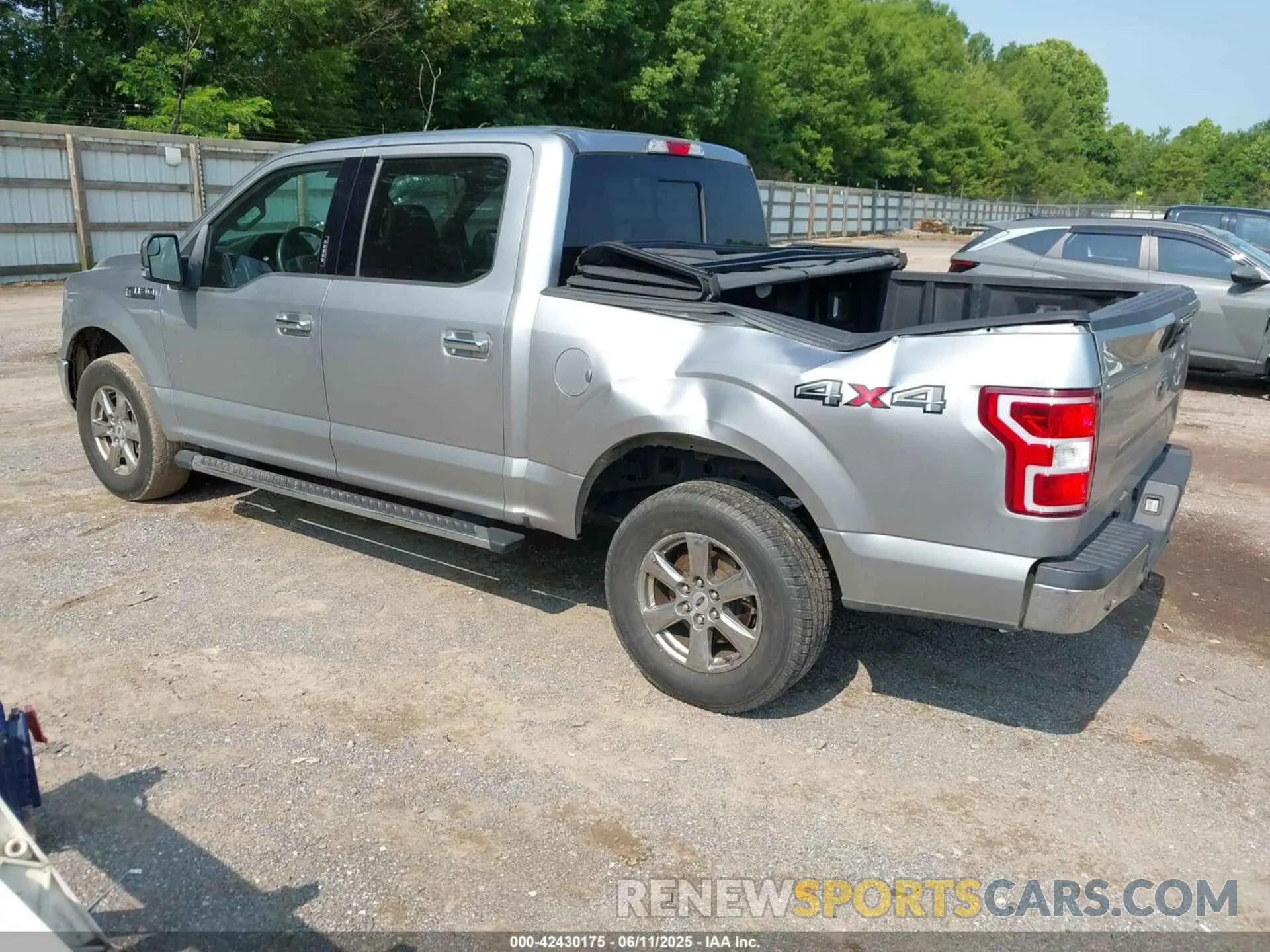 3 fotografías del automóvil dañado 1FTEW1E40LFB81155 FORD F-150 2020