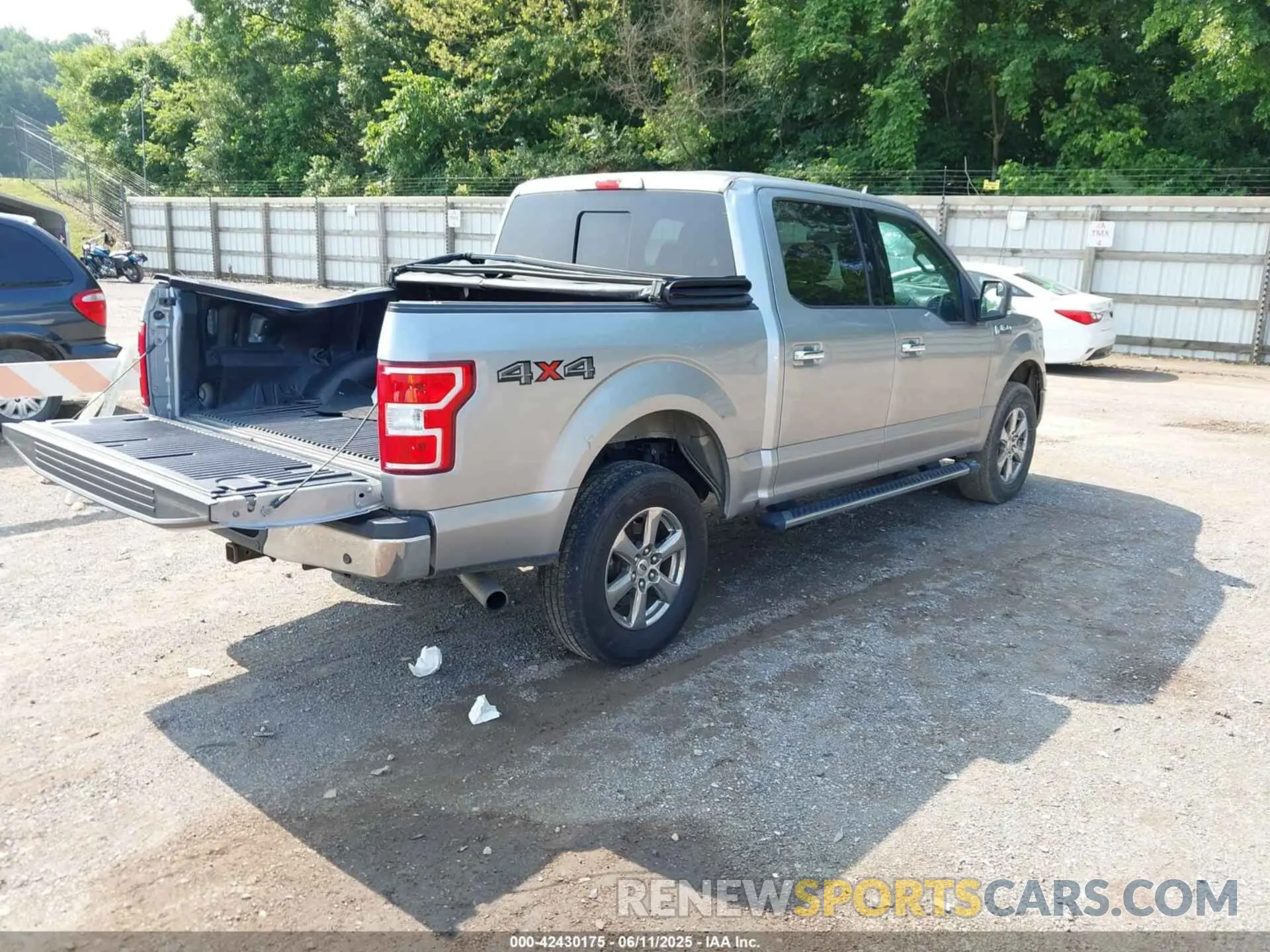 4 fotografías del automóvil dañado 1FTEW1E40LFB81155 FORD F-150 2020