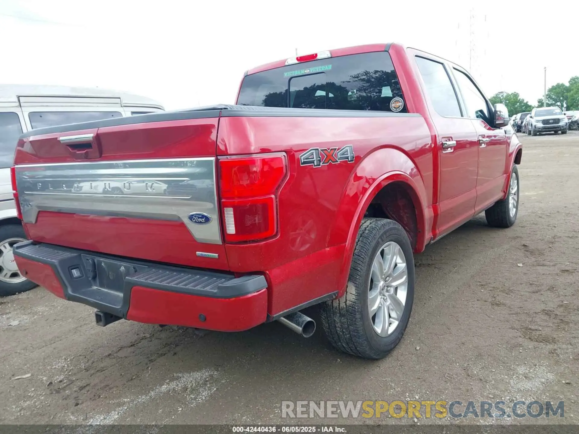 4 fotografías del automóvil dañado 1FTEW1E41LFB78832 FORD F-150 2020