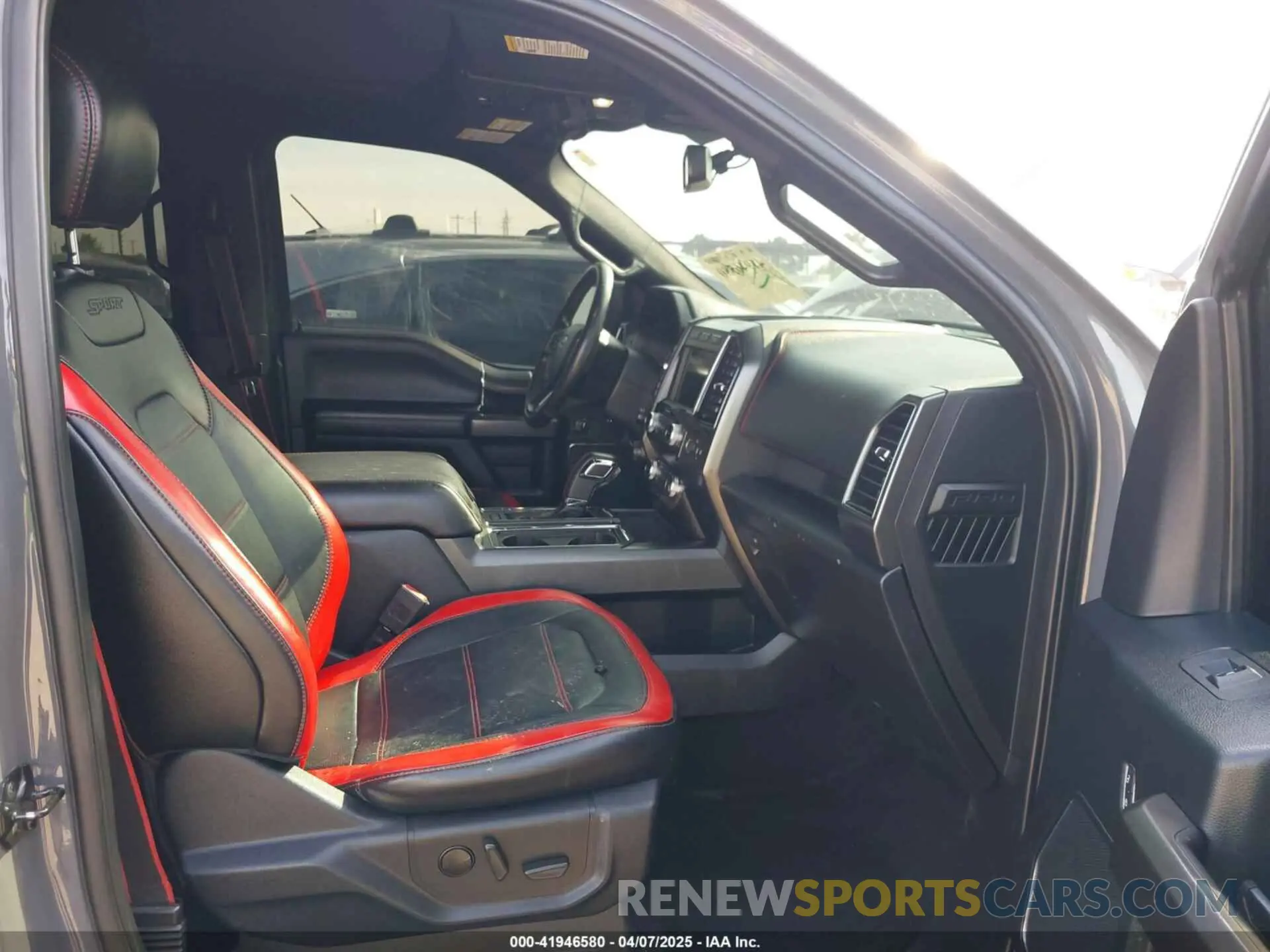 5 fotografías del automóvil dañado 1FTEW1E42LFA72518 FORD F-150 2020
