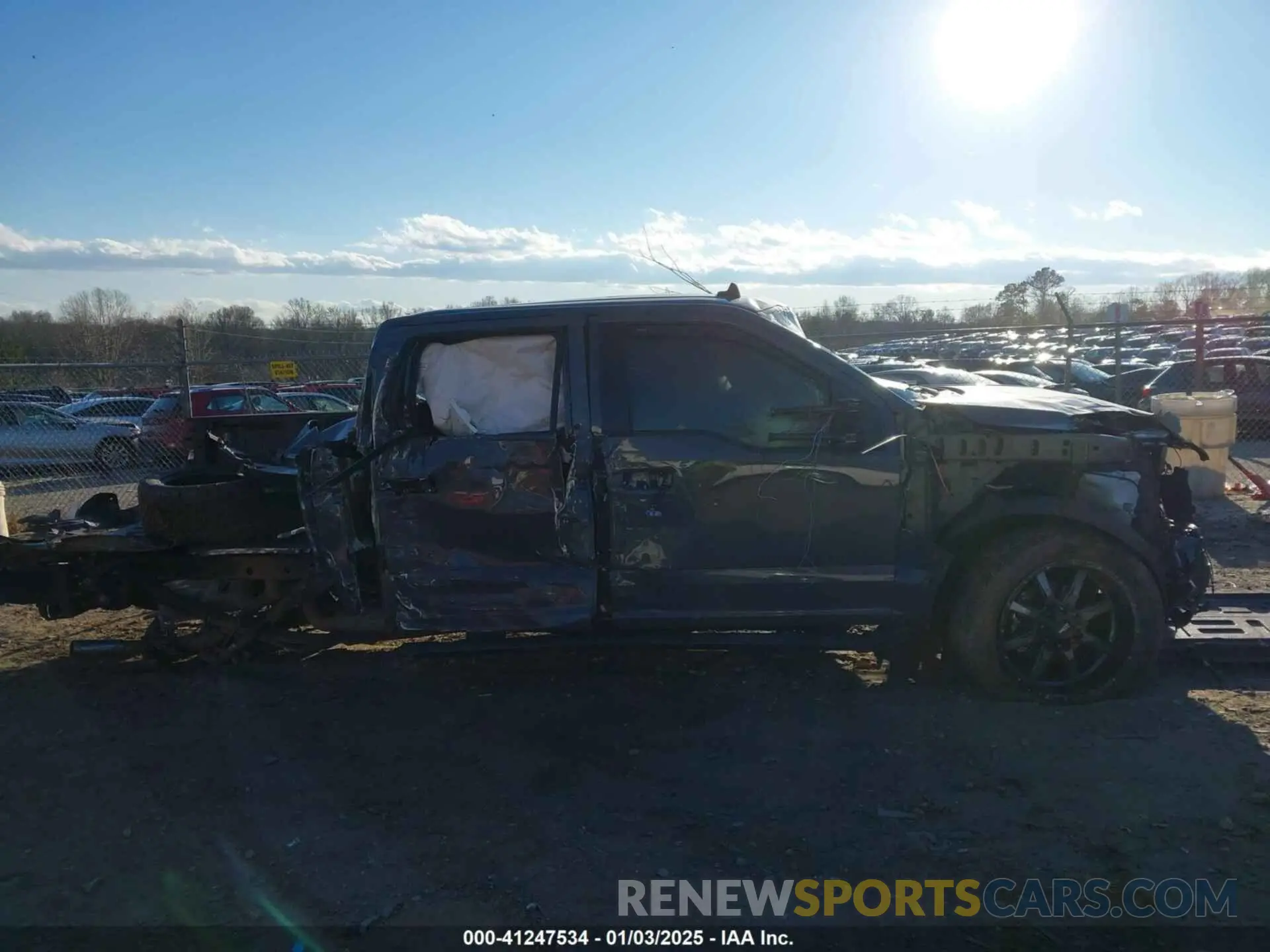 12 fotografías del automóvil dañado 1FTEW1E42LFC52064 FORD F-150 2020