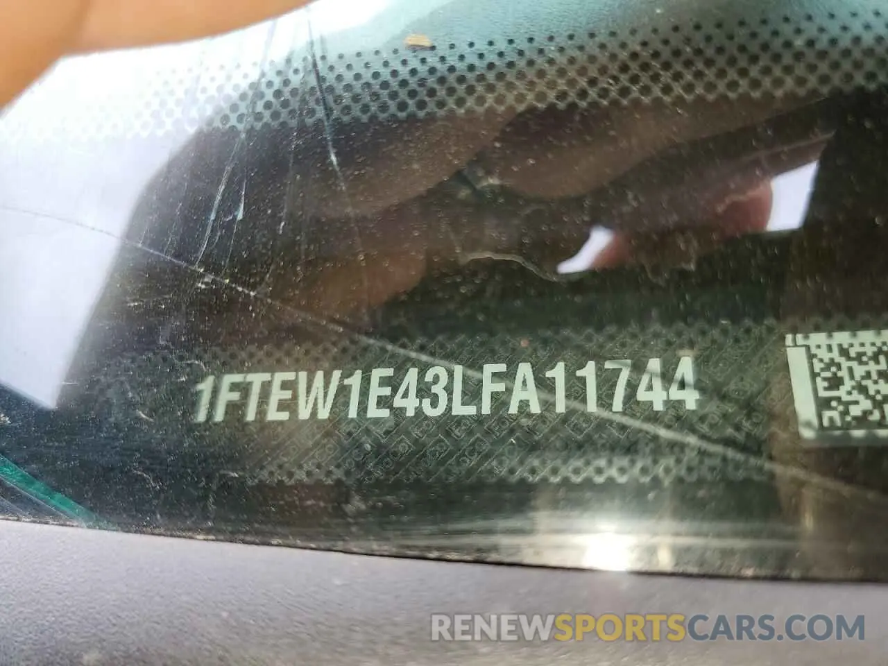 12 fotografías del automóvil dañado 1FTEW1E43LFA11744 FORD F-150 2020