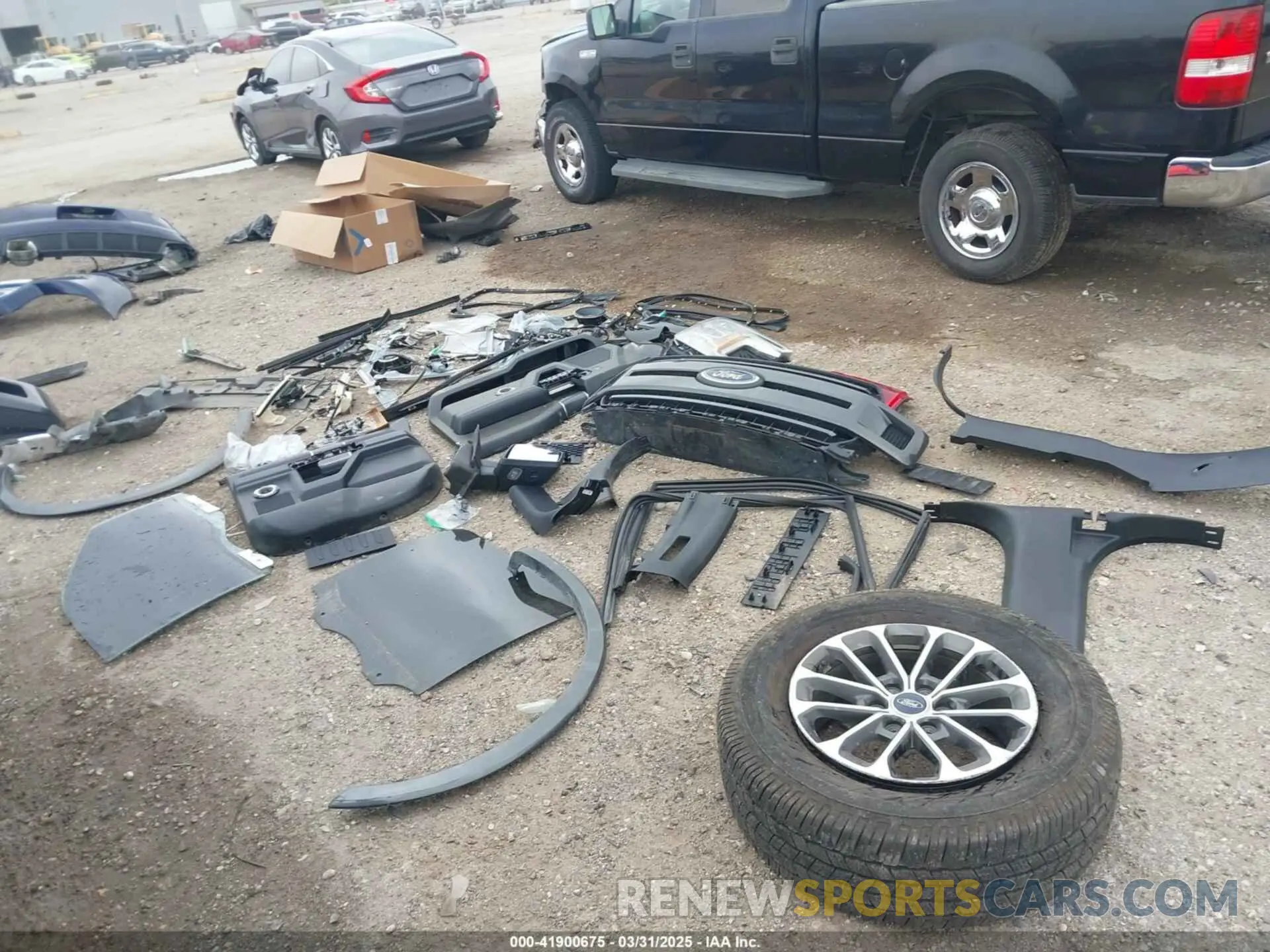 12 fotografías del automóvil dañado 1FTEW1E43LFC40926 FORD F-150 2020