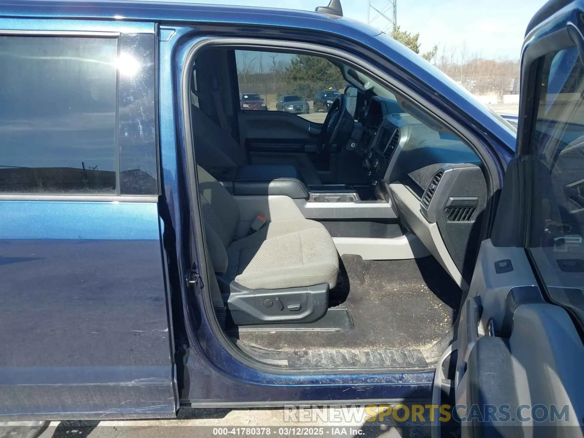 5 fotografías del automóvil dañado 1FTEW1E43LFC46984 FORD F-150 2020
