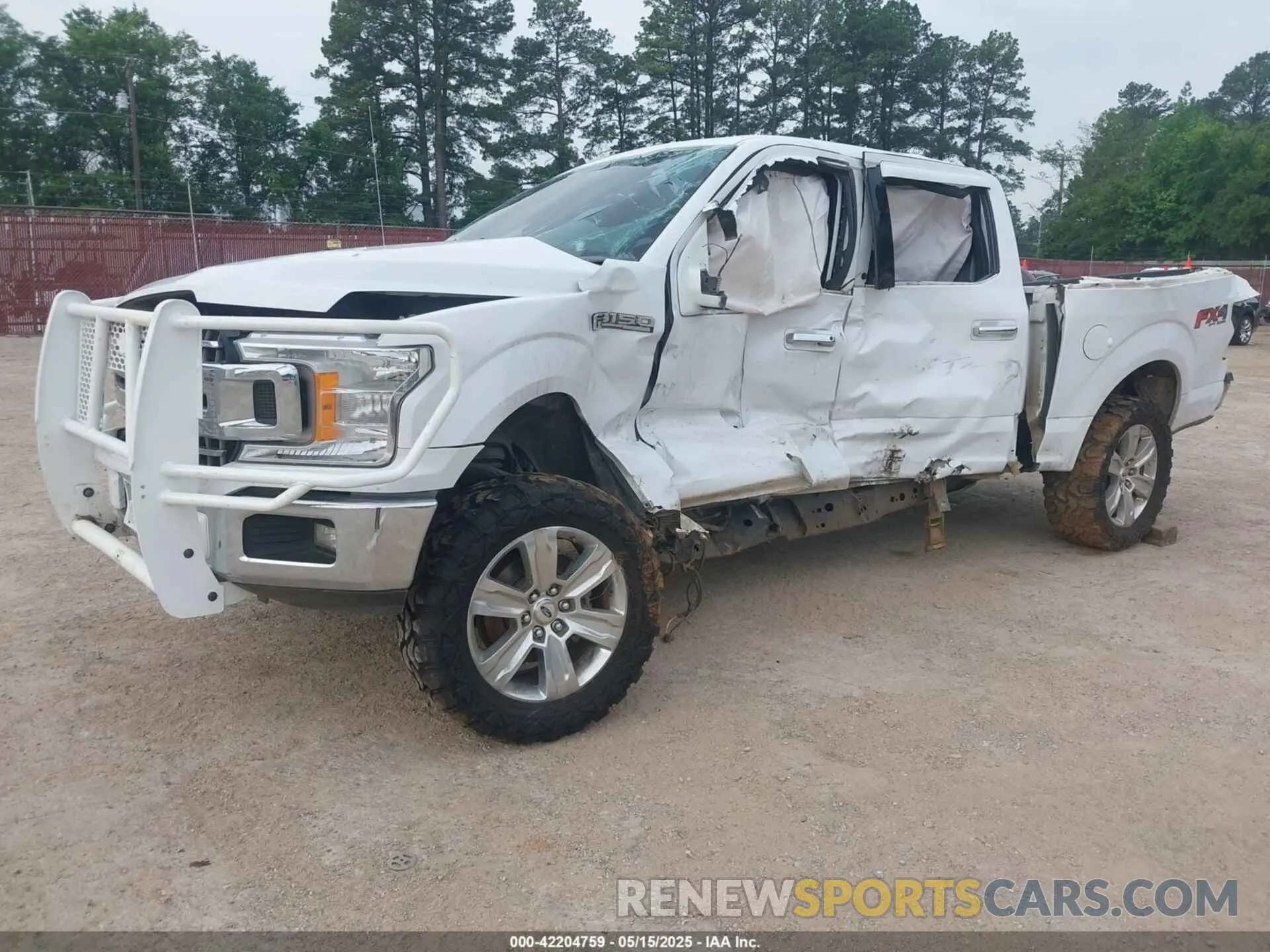 2 fotografías del automóvil dañado 1FTEW1E43LKE32614 FORD F-150 2020