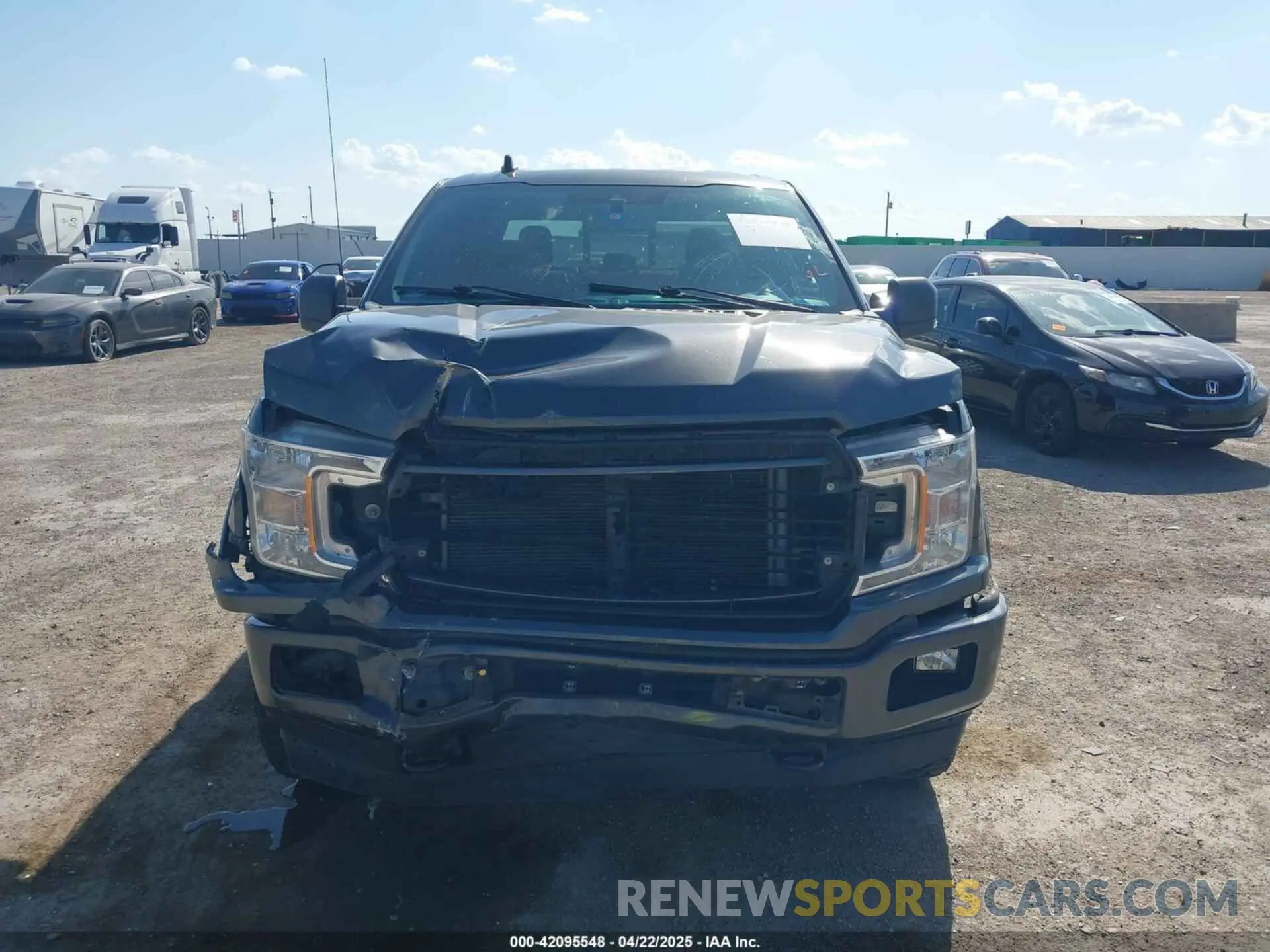 12 fotografías del automóvil dañado 1FTEW1E43LKE34606 FORD F-150 2020
