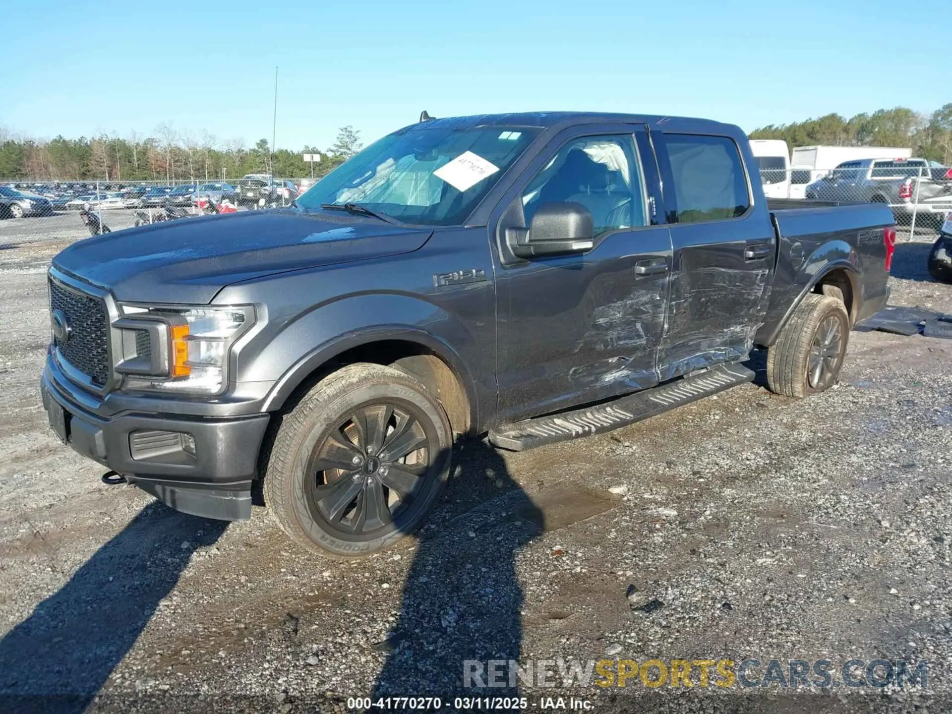 2 fotografías del automóvil dañado 1FTEW1E44LFA06052 FORD F-150 2020