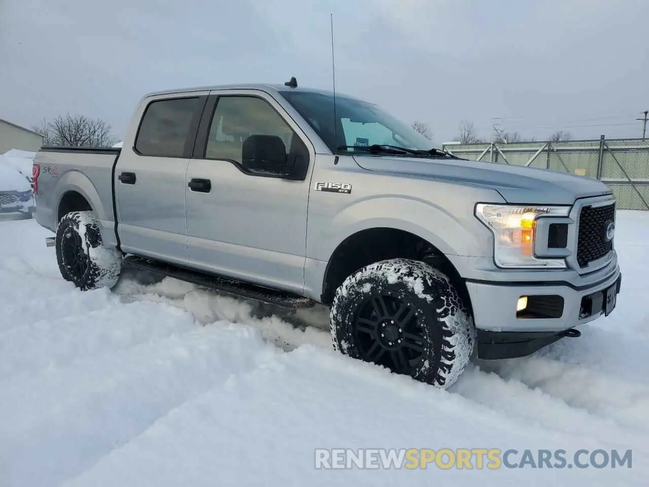 4 fotografías del automóvil dañado 1FTEW1E44LFB37434 FORD F-150 2020