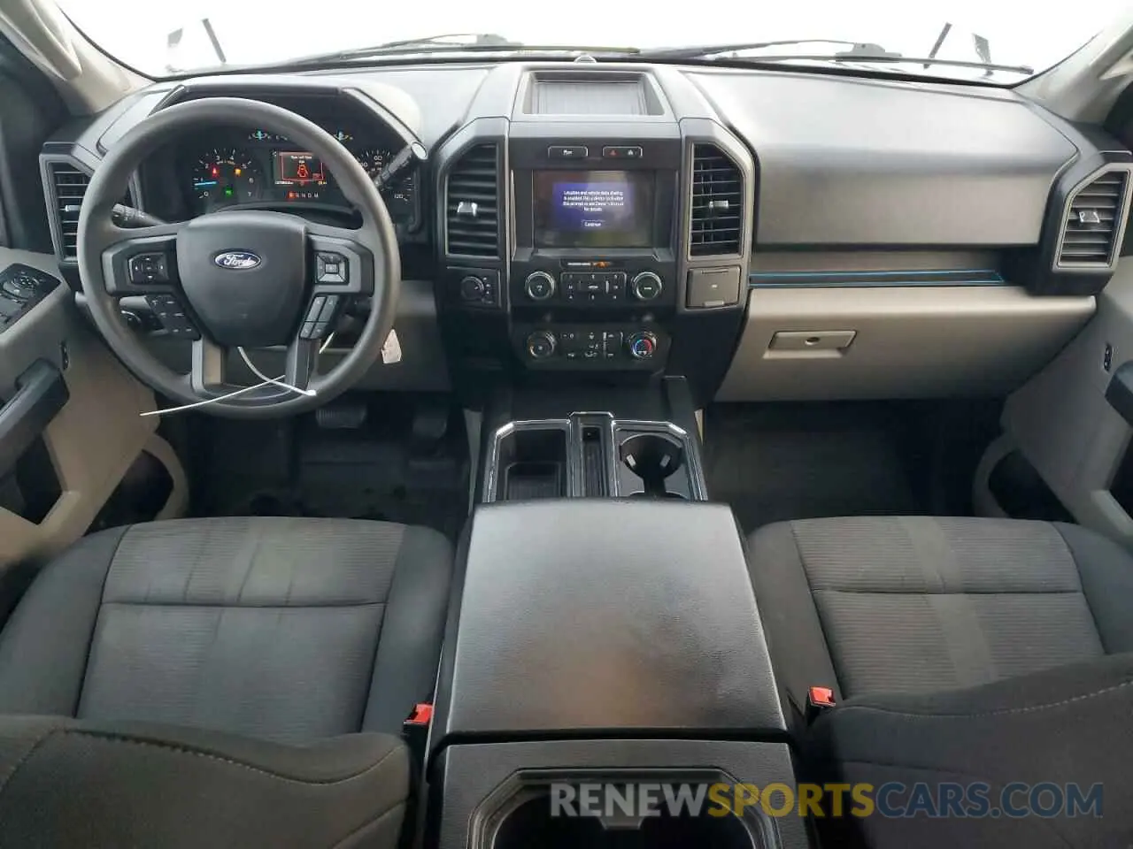 8 fotografías del automóvil dañado 1FTEW1E44LFB37434 FORD F-150 2020