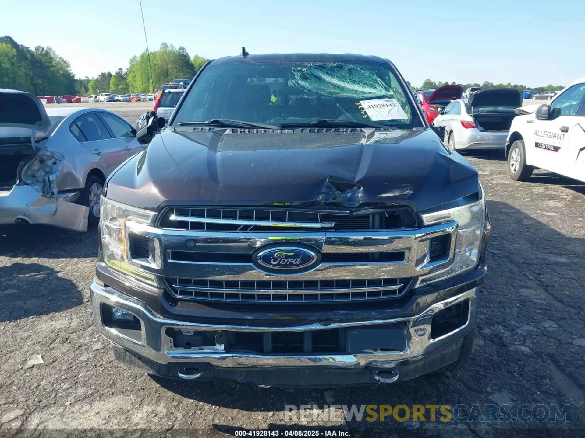 12 fotografías del automóvil dañado 1FTEW1E44LFC38151 FORD F-150 2020