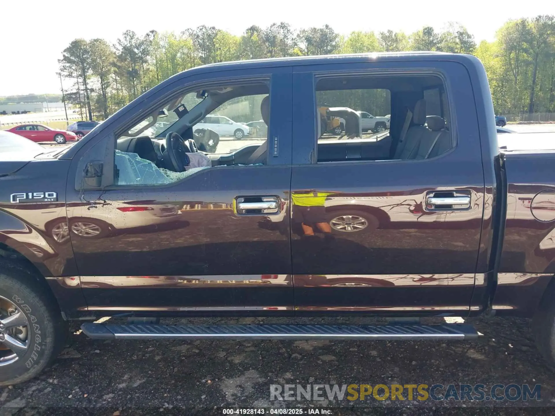 14 fotografías del automóvil dañado 1FTEW1E44LFC38151 FORD F-150 2020
