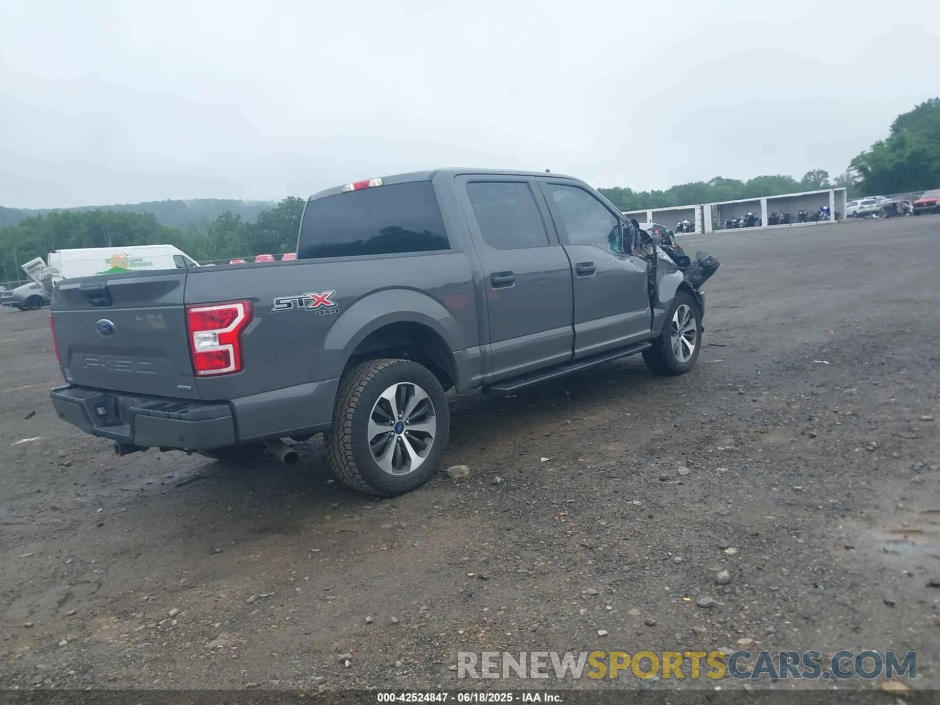 4 fotografías del automóvil dañado 1FTEW1E45LFB96329 FORD F-150 2020