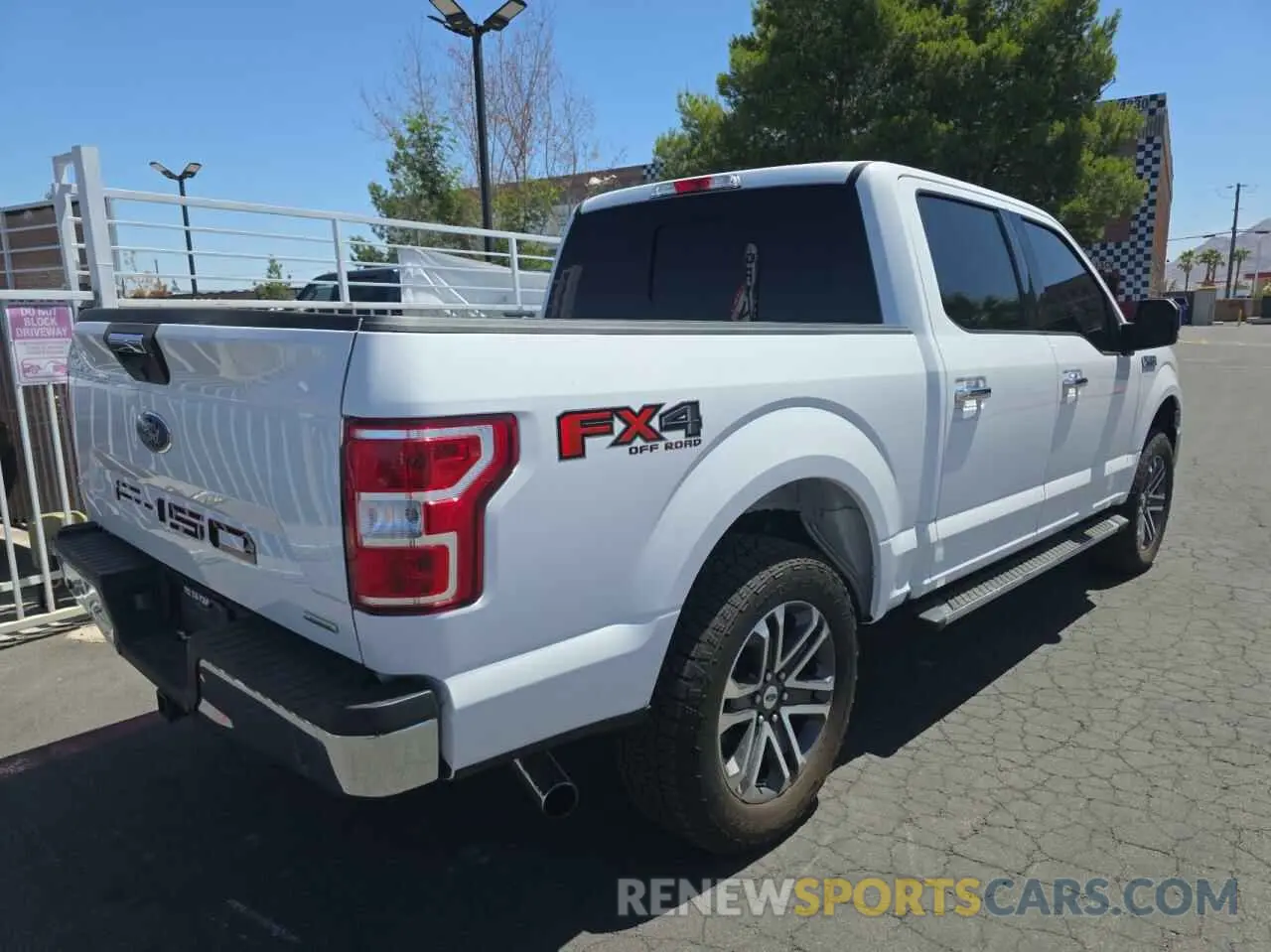 4 fotografías del automóvil dañado 1FTEW1E45LKF54195 FORD F-150 2020