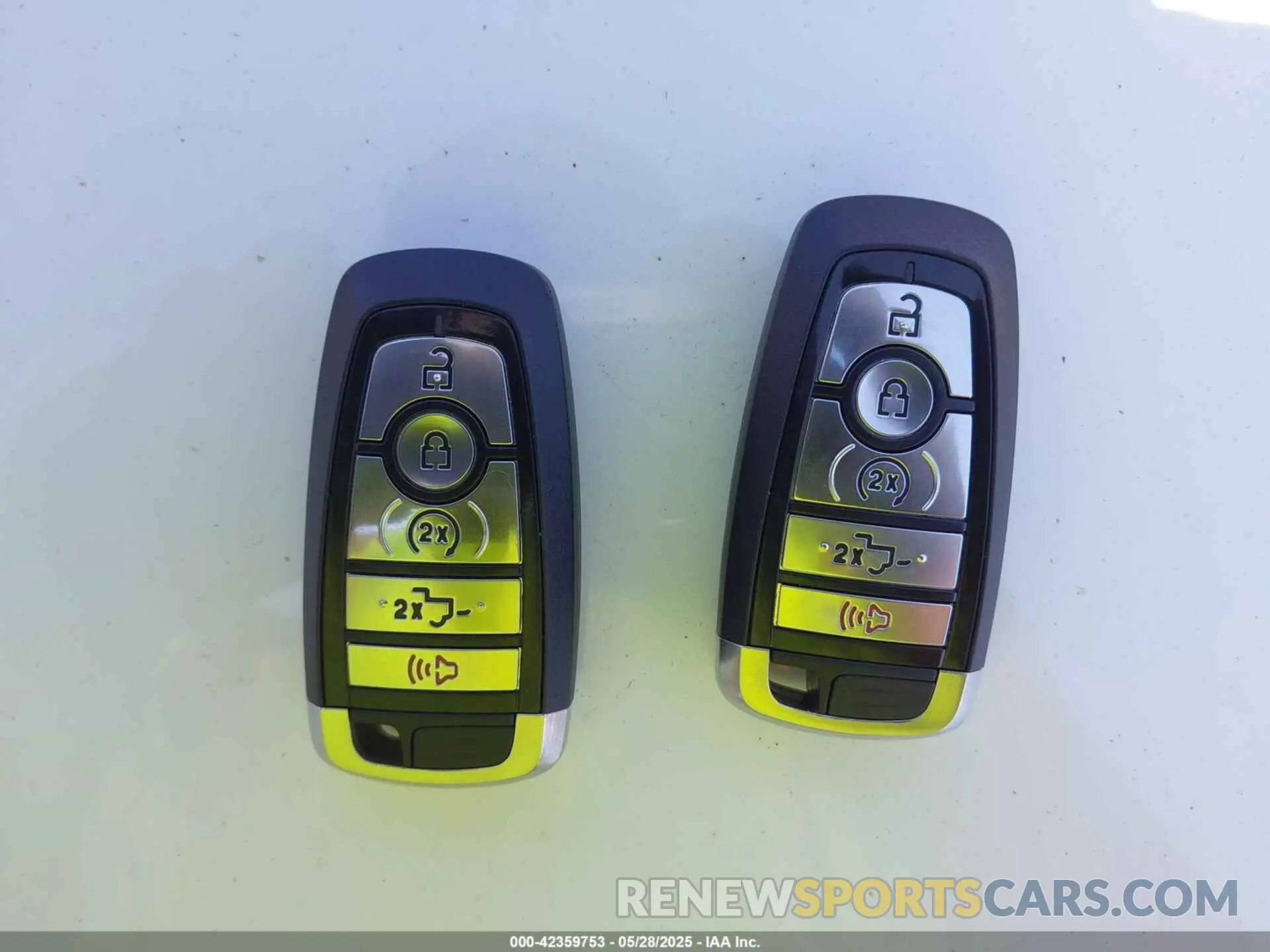 11 fotografías del automóvil dañado 1FTEW1E46LFA13925 FORD F-150 2020