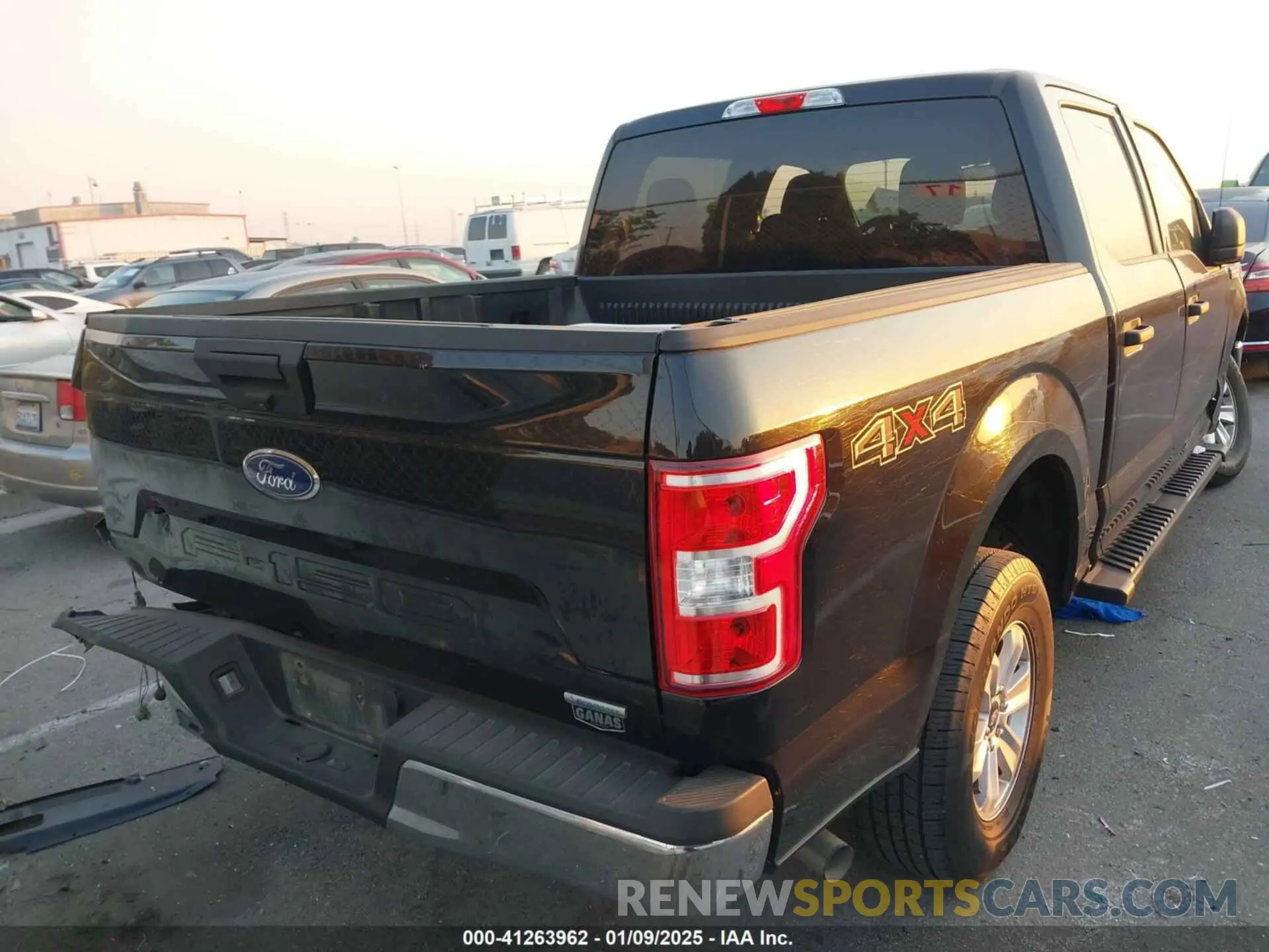 16 fotografías del automóvil dañado 1FTEW1E46LKE08131 FORD F-150 2020