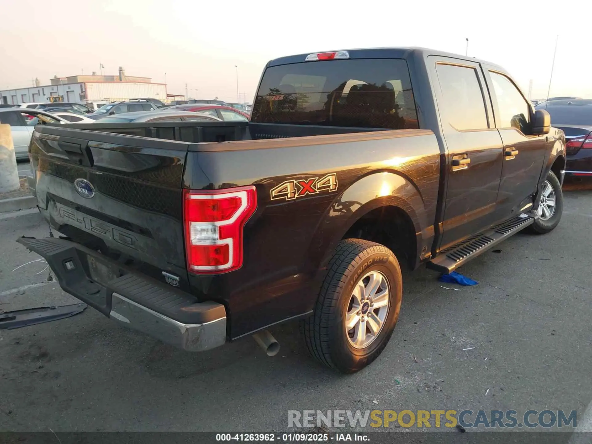 4 fotografías del automóvil dañado 1FTEW1E46LKE08131 FORD F-150 2020
