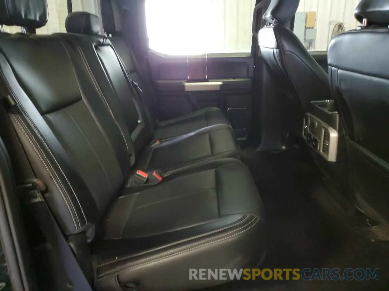 10 fotografías del automóvil dañado 1FTEW1E47LFA41135 FORD F-150 2020