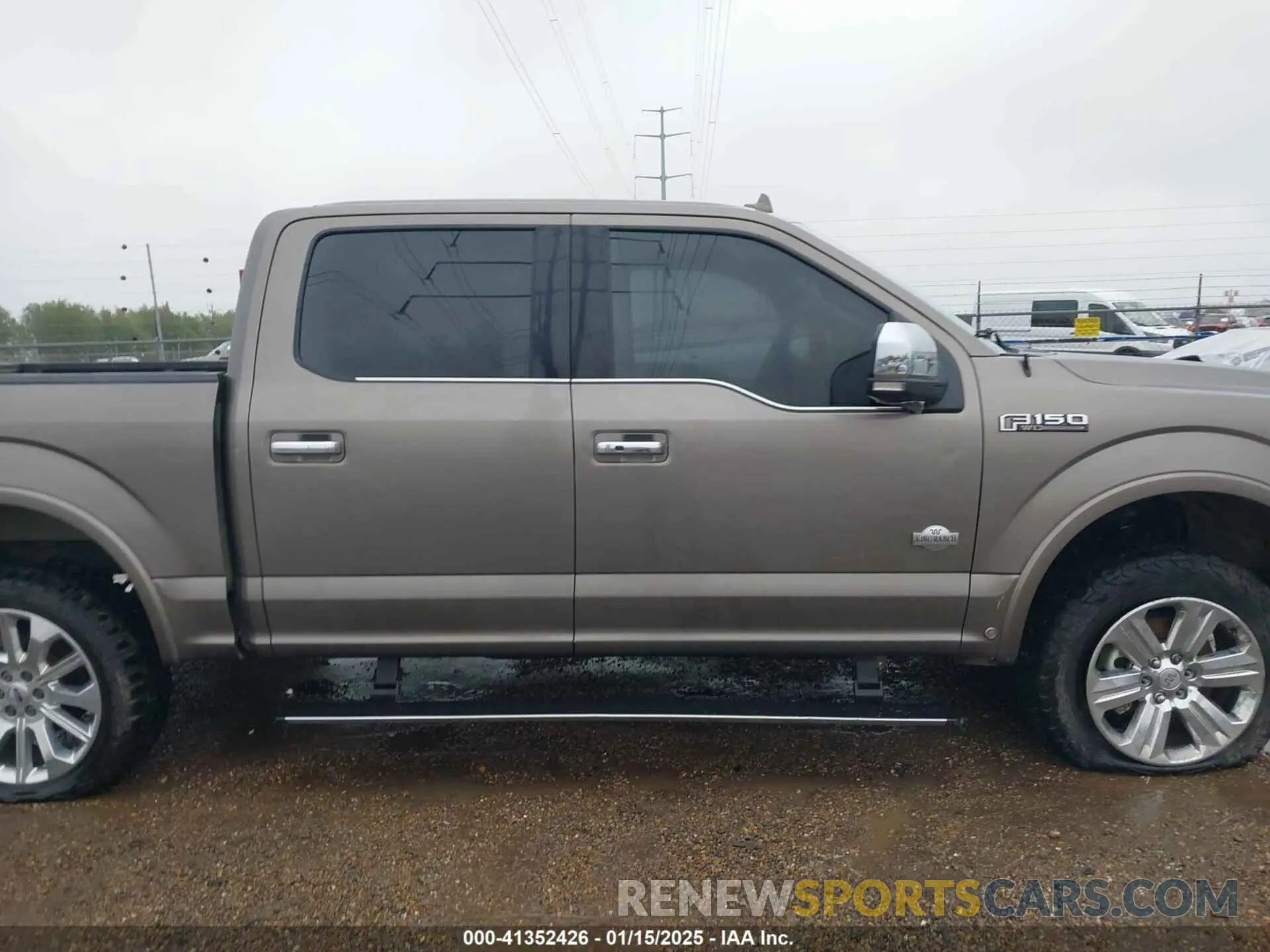 12 fotografías del automóvil dañado 1FTEW1E48LFA48854 FORD F-150 2020