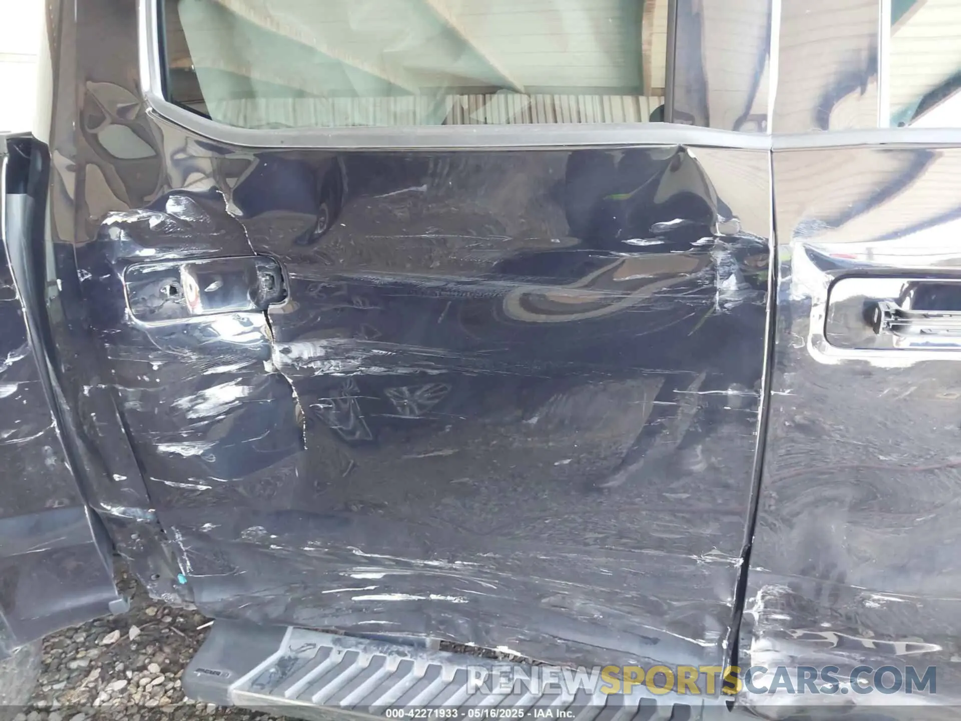 8 fotografías del automóvil dañado 1FTEW1E49LKF46410 FORD F-150 2020