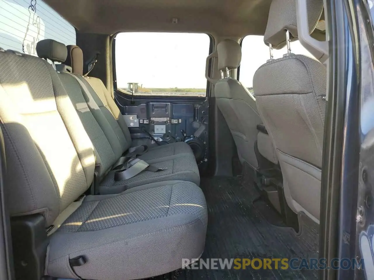 10 fotografías del automóvil dañado 1FTEW1E4XLKF18468 FORD F-150 2020