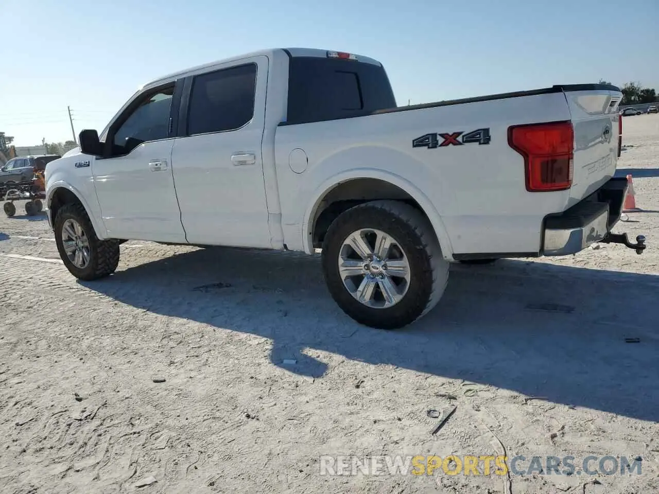 2 fotografías del automóvil dañado 1FTEW1E51LFA25702 FORD F-150 2020