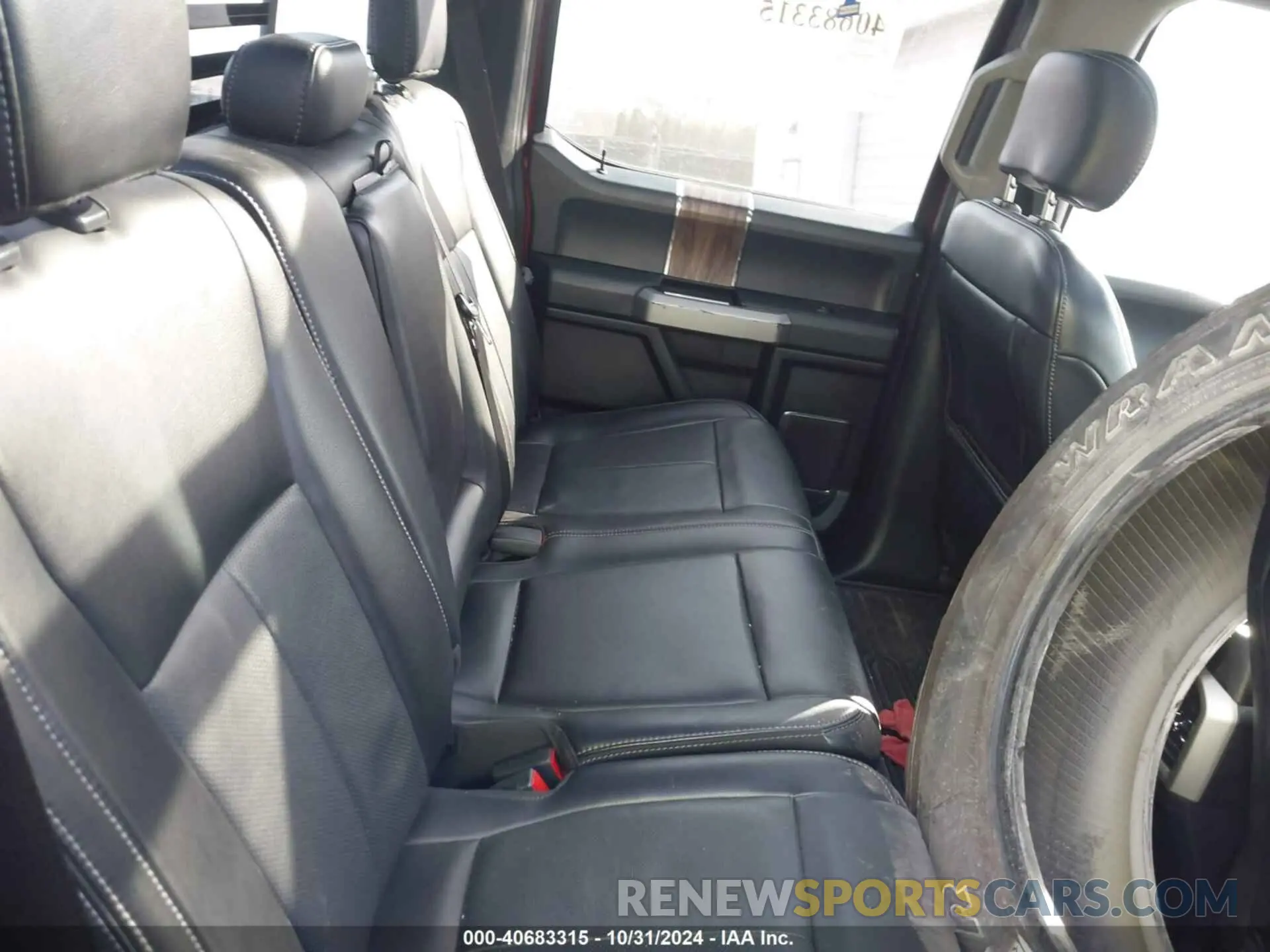 8 fotografías del automóvil dañado 1FTEW1E53LFB04112 FORD F-150 2020