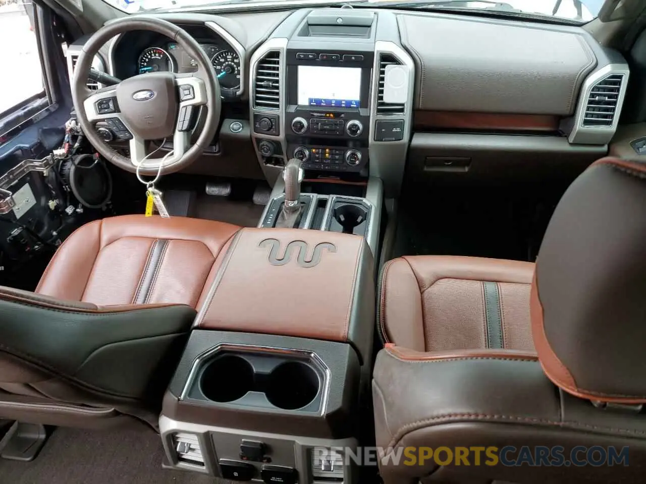 8 fotografías del automóvil dañado 1FTEW1E53LFC22077 FORD F-150 2020