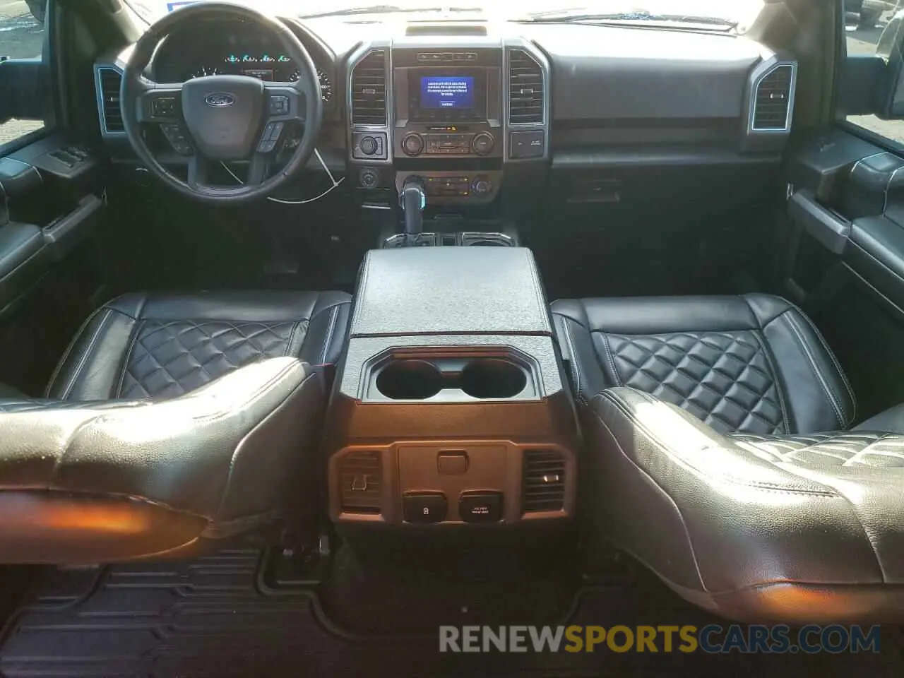 8 fotografías del automóvil dañado 1FTEW1E54LFA62100 FORD F-150 2020