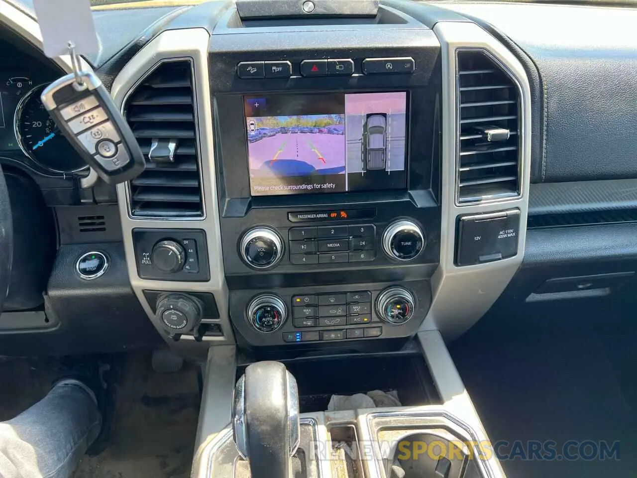 10 fotografías del automóvil dañado 1FTEW1E55LFB98834 FORD F-150 2020