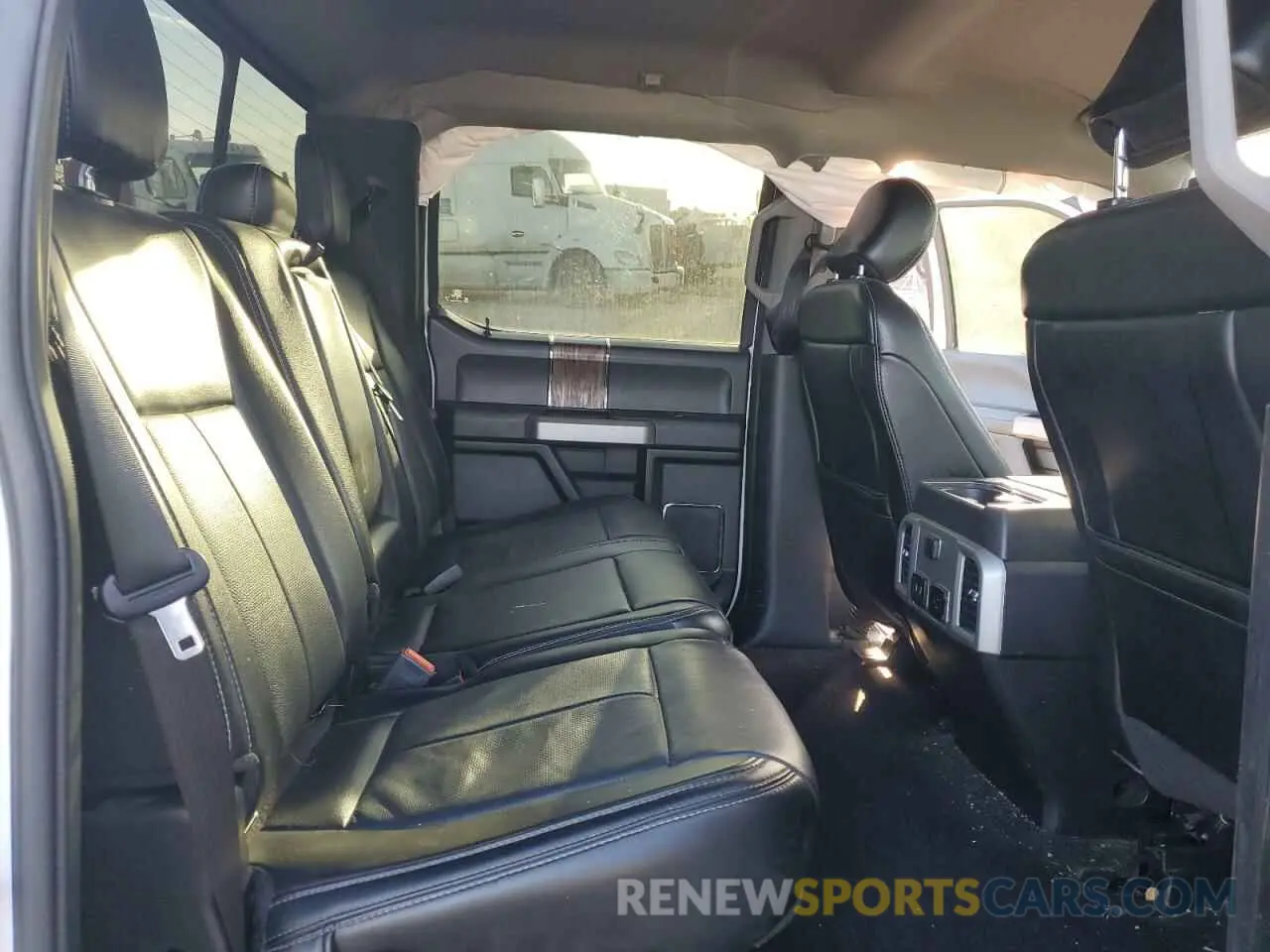 11 fotografías del automóvil dañado 1FTEW1E55LFC11789 FORD F-150 2020