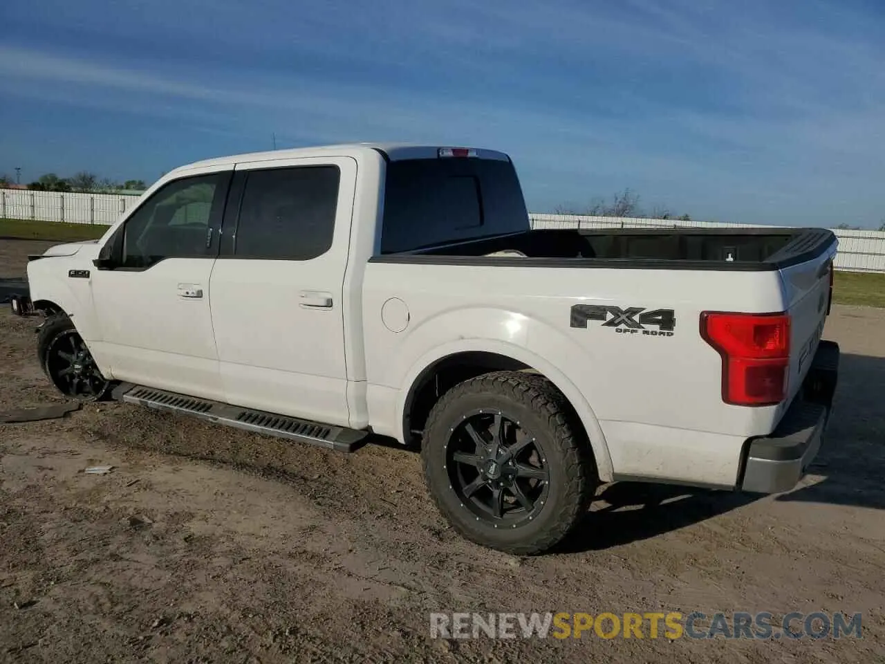 2 fotografías del automóvil dañado 1FTEW1E55LFC11789 FORD F-150 2020