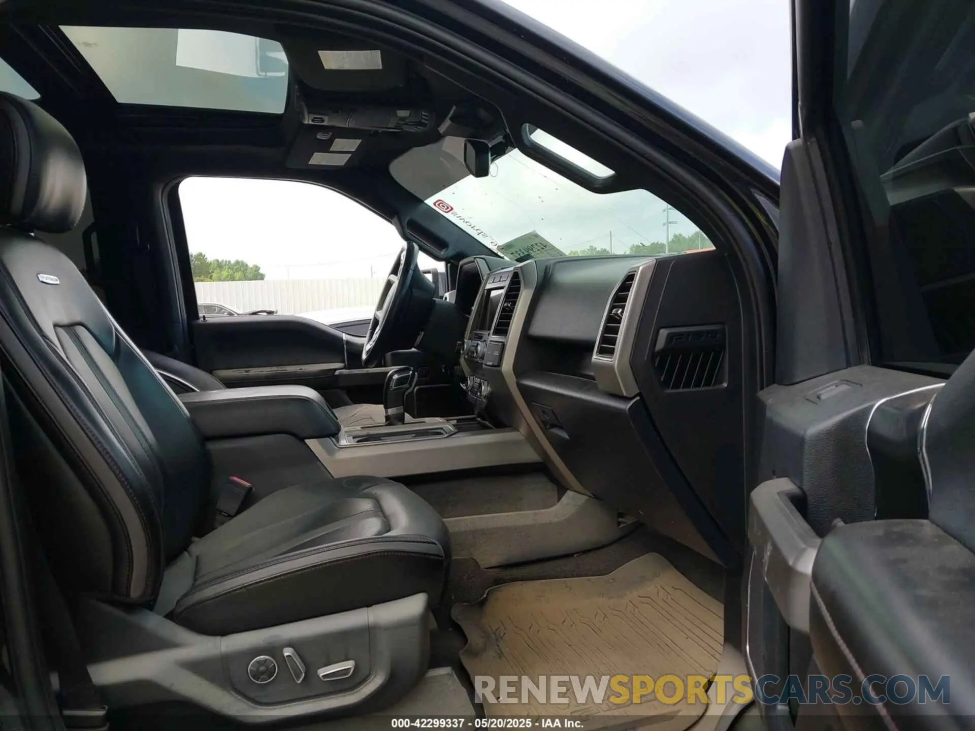 5 fotografías del automóvil dañado 1FTEW1E55LFC58448 FORD F-150 2020