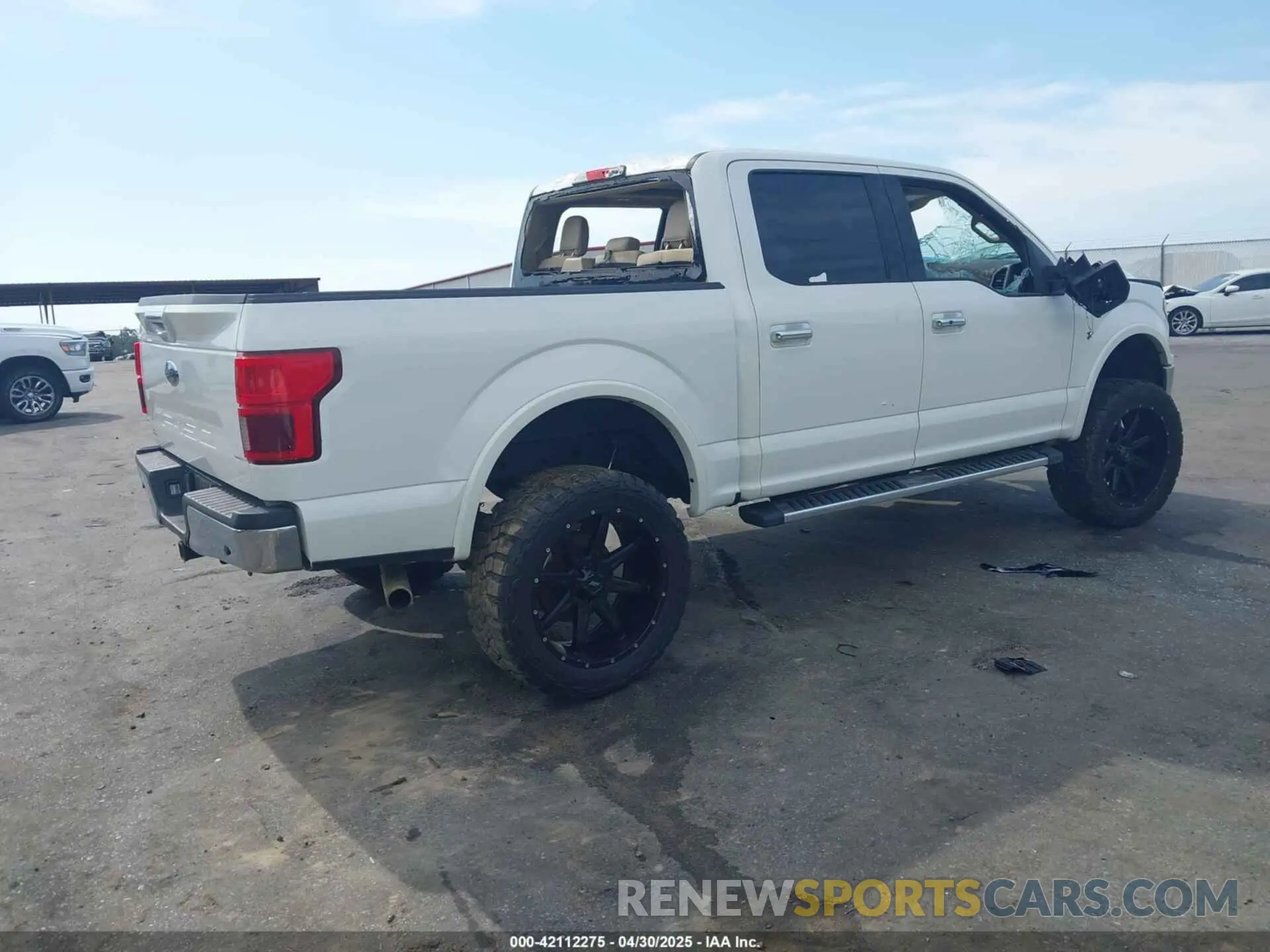 4 fotografías del automóvil dañado 1FTEW1E56LFA32693 FORD F-150 2020