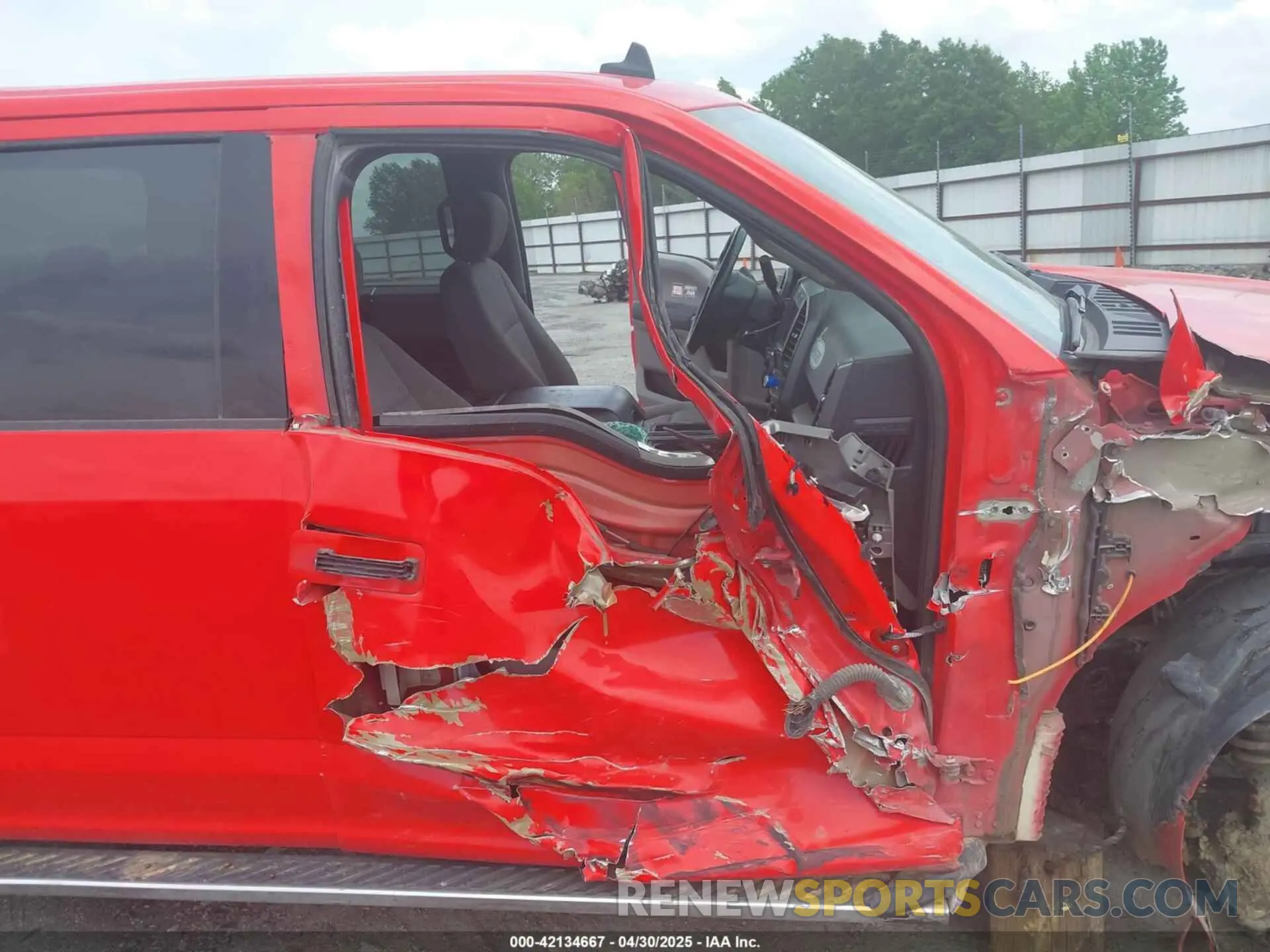 17 fotografías del automóvil dañado 1FTEW1E56LKE33121 FORD F-150 2020