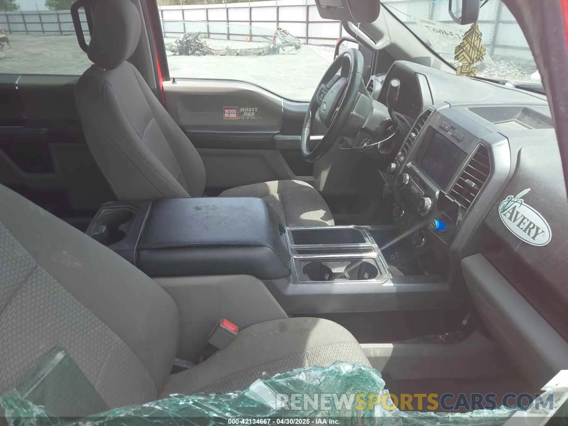 5 fotografías del automóvil dañado 1FTEW1E56LKE33121 FORD F-150 2020