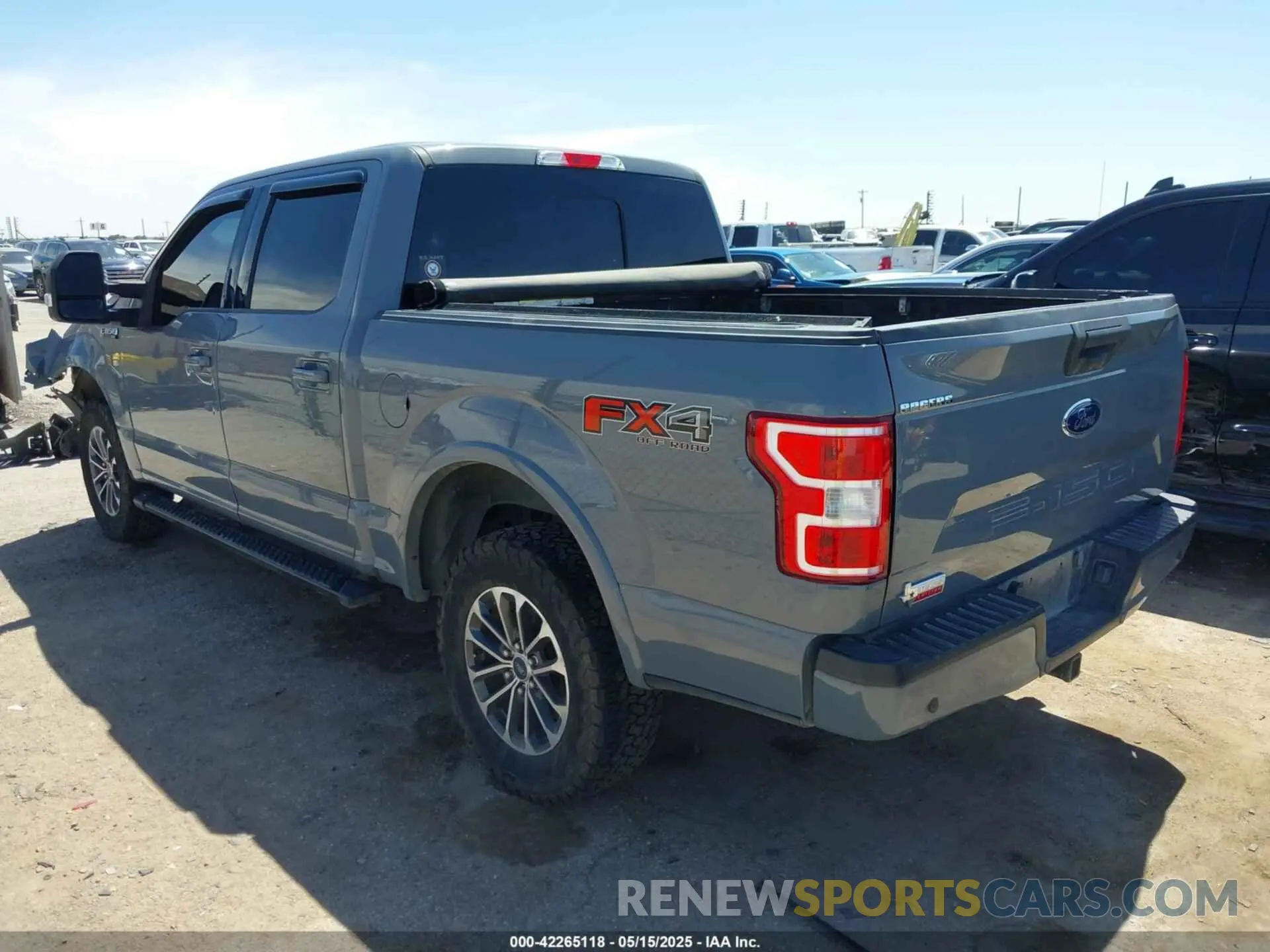 3 fotografías del automóvil dañado 1FTEW1E57LKE71523 FORD F-150 2020