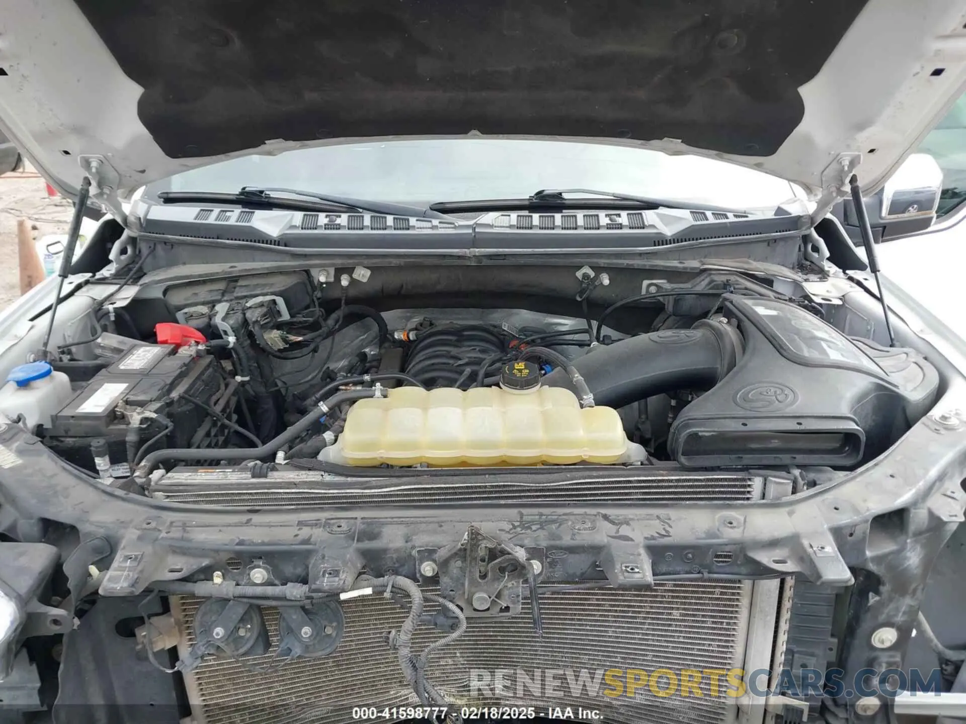 10 fotografías del automóvil dañado 1FTEW1E58LFB33704 FORD F-150 2020