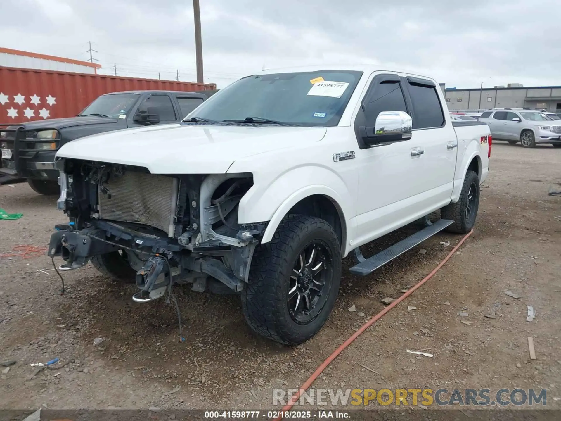2 fotografías del automóvil dañado 1FTEW1E58LFB33704 FORD F-150 2020