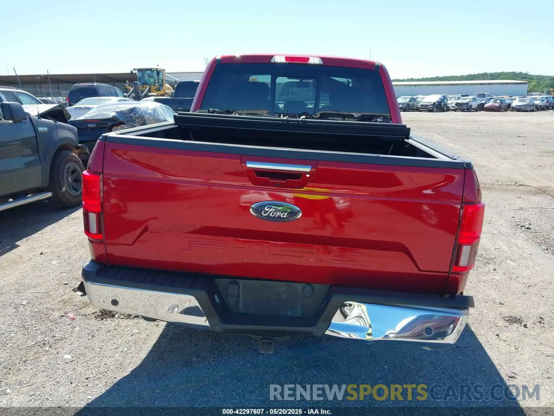 16 fotografías del automóvil dañado 1FTEW1E58LKD41914 FORD F-150 2020