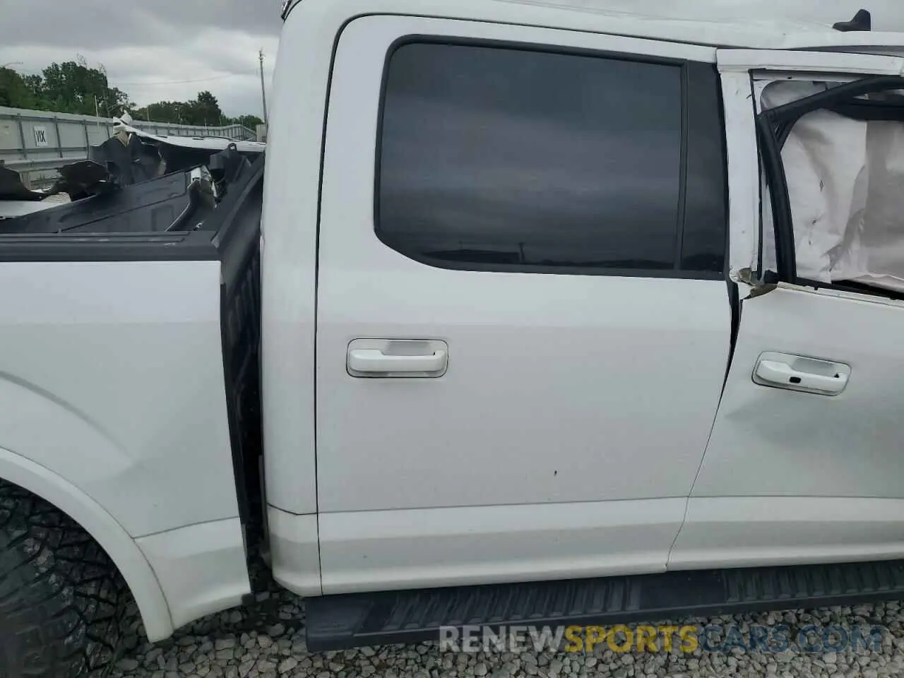 10 fotografías del automóvil dañado 1FTEW1E58LKE78819 FORD F-150 2020