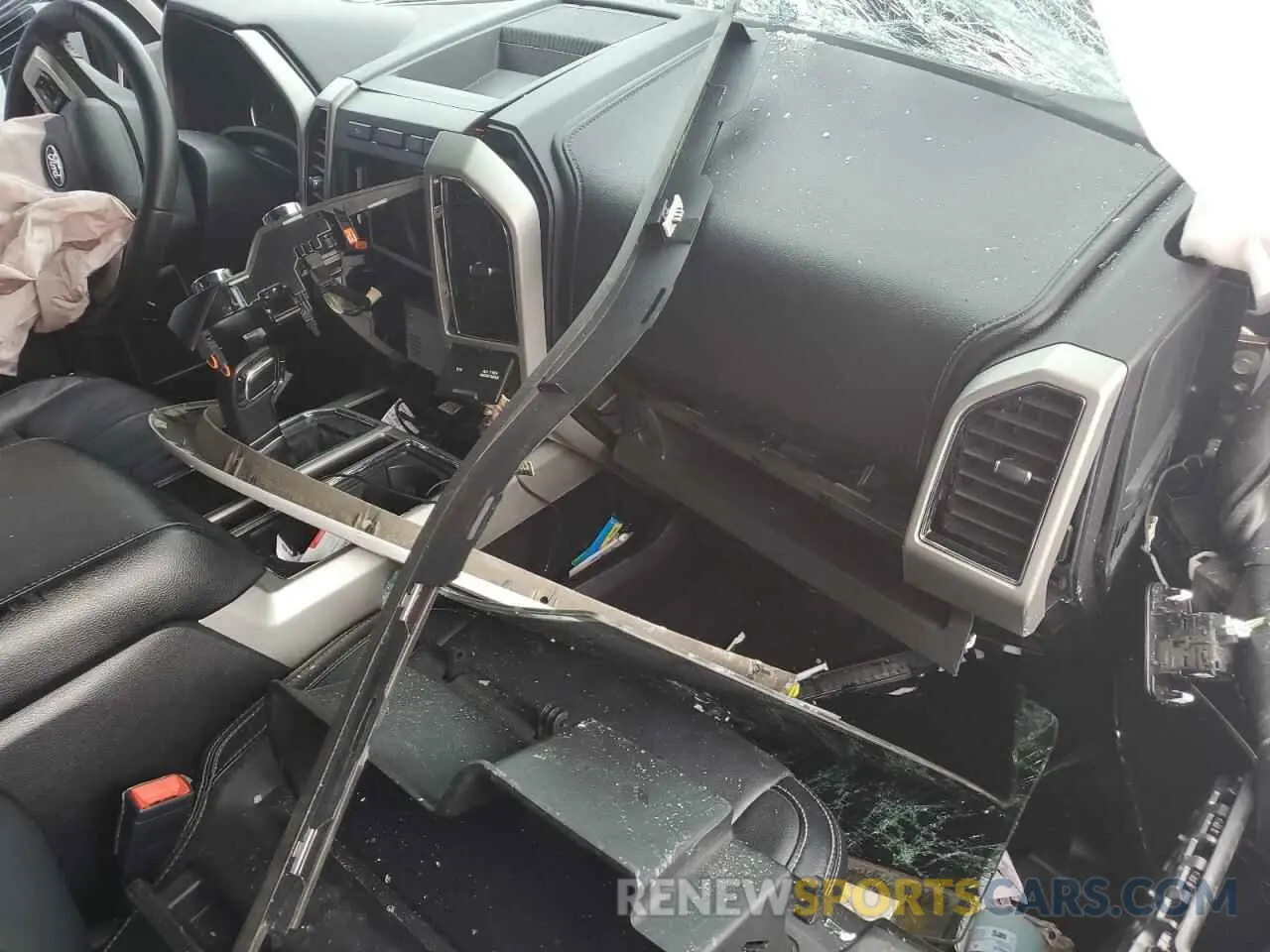 8 fotografías del automóvil dañado 1FTEW1E58LKE78819 FORD F-150 2020