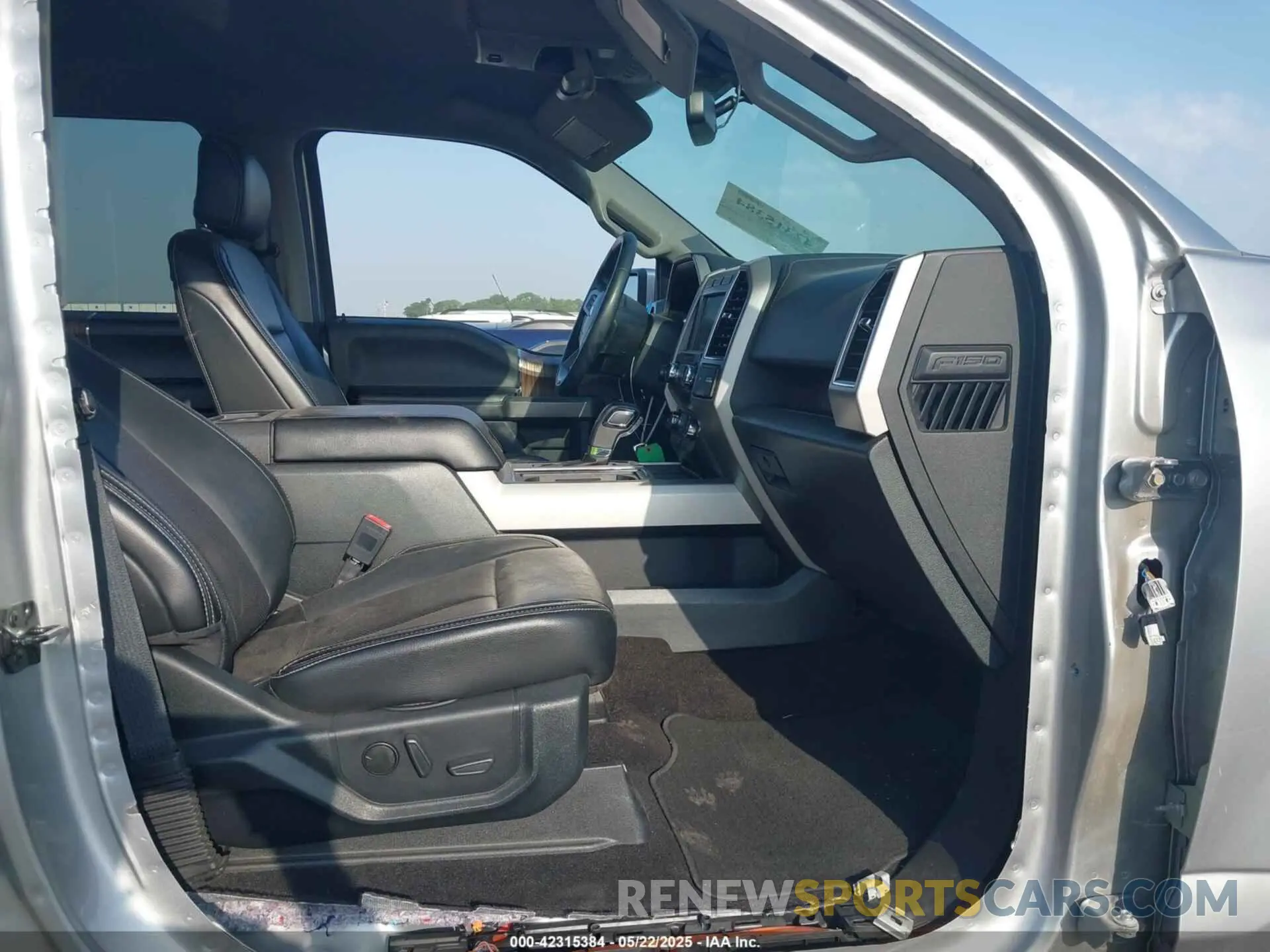5 fotografías del automóvil dañado 1FTEW1E59LFA24653 FORD F-150 2020