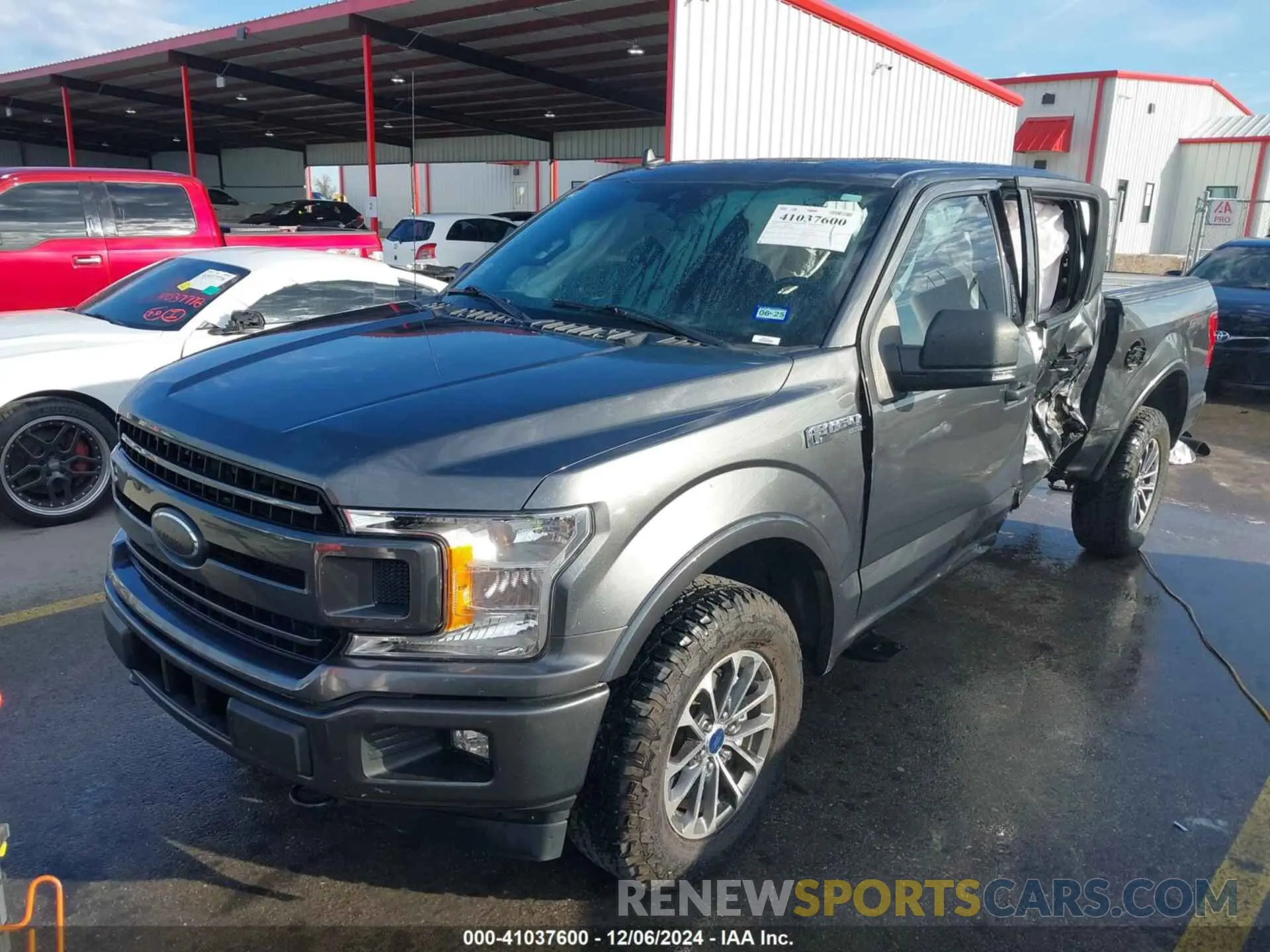 2 fotografías del automóvil dañado 1FTEW1EP0LFC72596 FORD F-150 2020