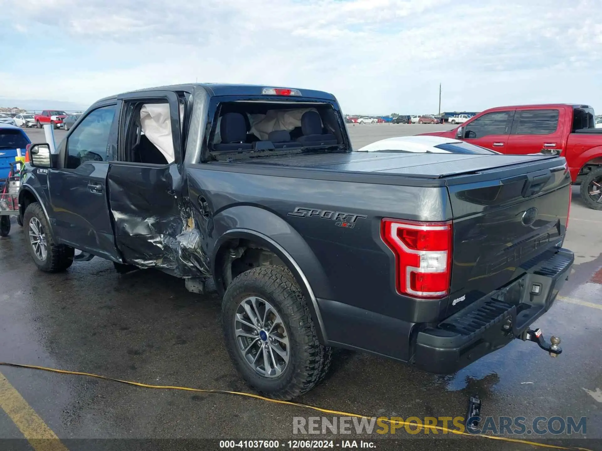3 fotografías del automóvil dañado 1FTEW1EP0LFC72596 FORD F-150 2020