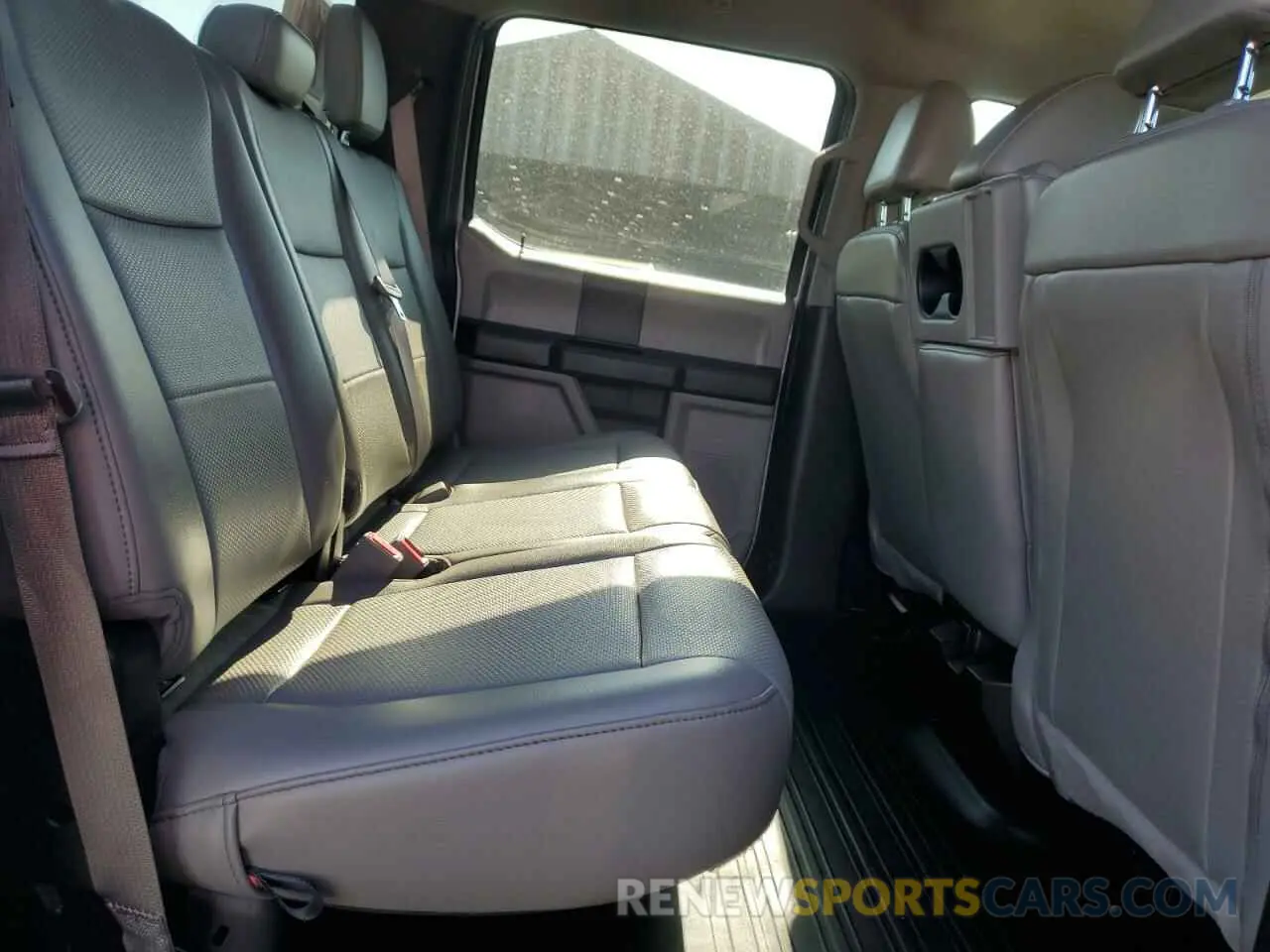 10 fotografías del automóvil dañado 1FTEW1EP0LKE45735 FORD F-150 2020