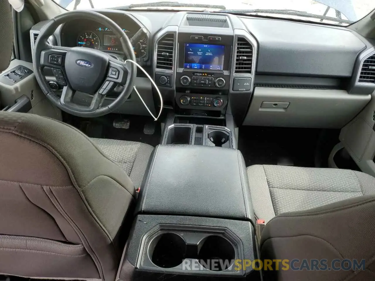 8 fotografías del automóvil dañado 1FTEW1EP1LFC57184 FORD F-150 2020