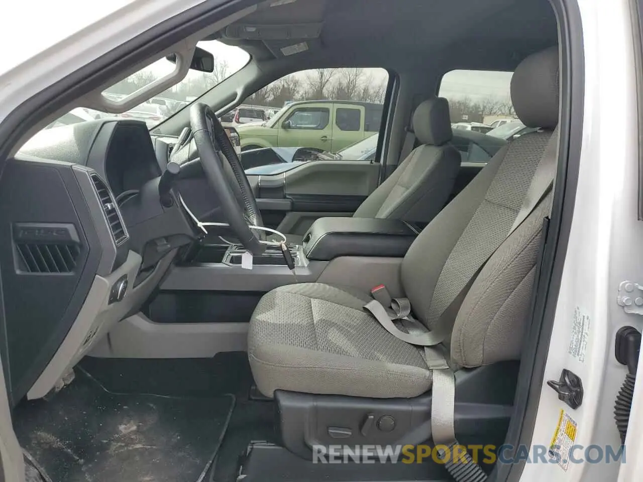 7 fotografías del automóvil dañado 1FTEW1EP1LKF36366 FORD F-150 2020