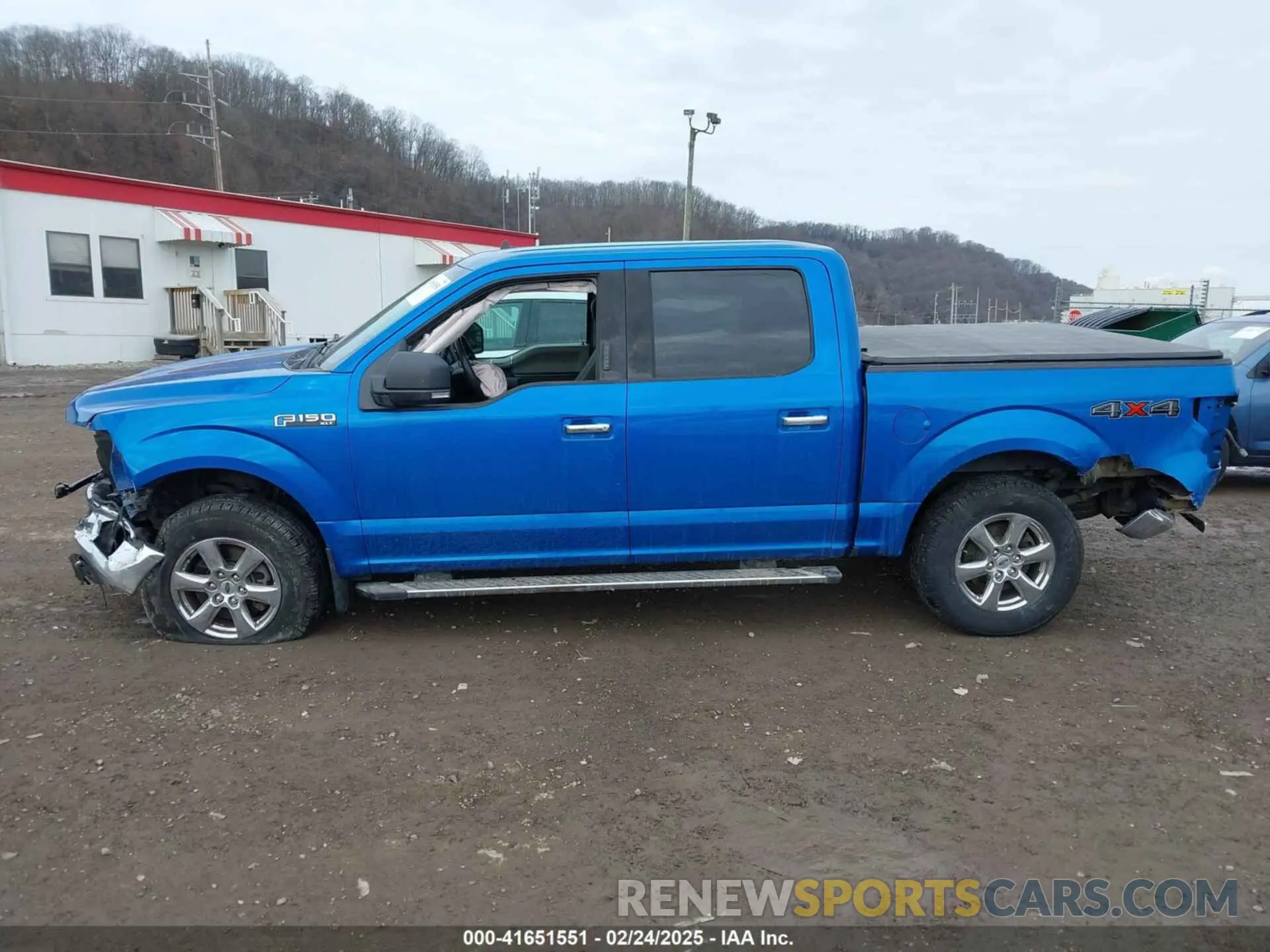 15 fotografías del automóvil dañado 1FTEW1EP3LFA10720 FORD F-150 2020