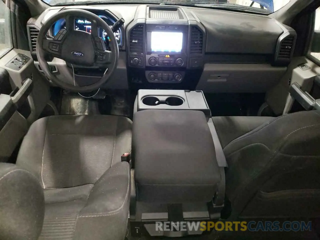8 fotografías del automóvil dañado 1FTEW1EP3LFA41112 FORD F-150 2020
