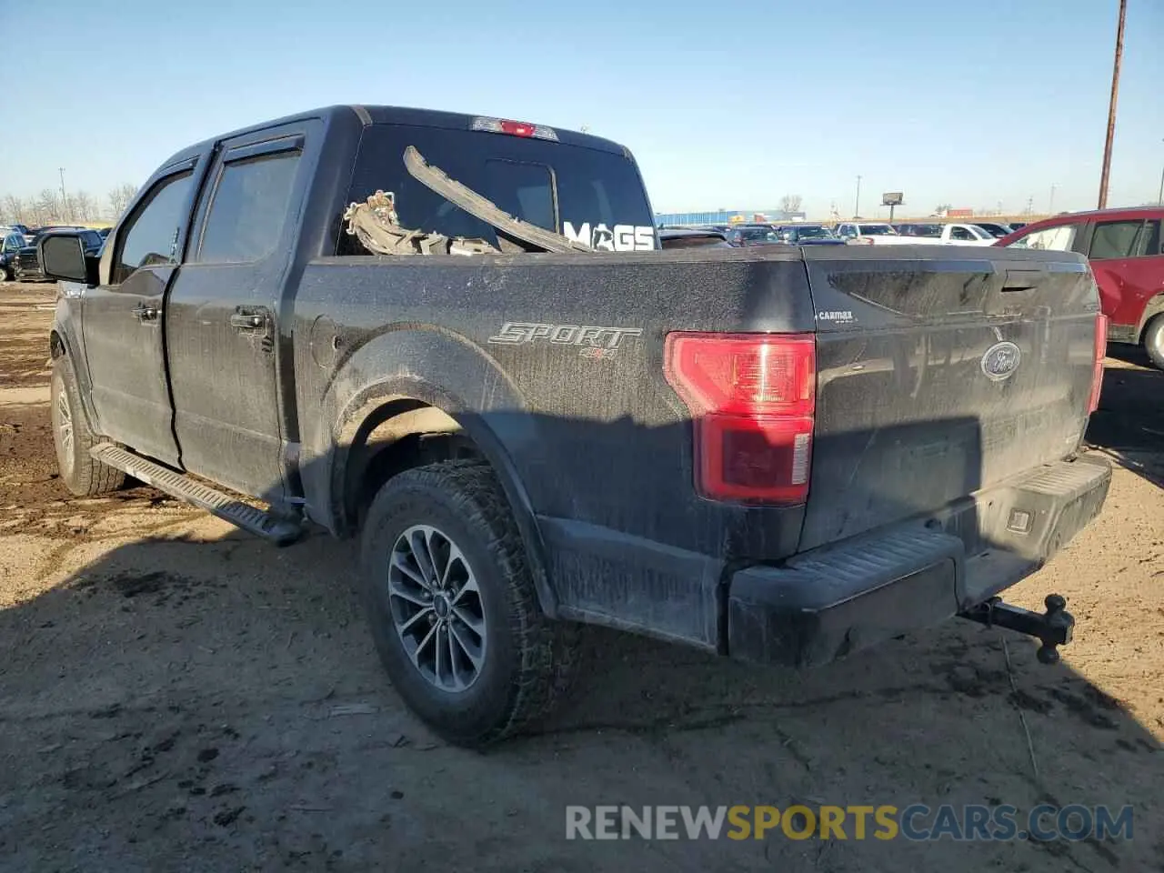 2 fotografías del automóvil dañado 1FTEW1EP3LFB88921 FORD F-150 2020